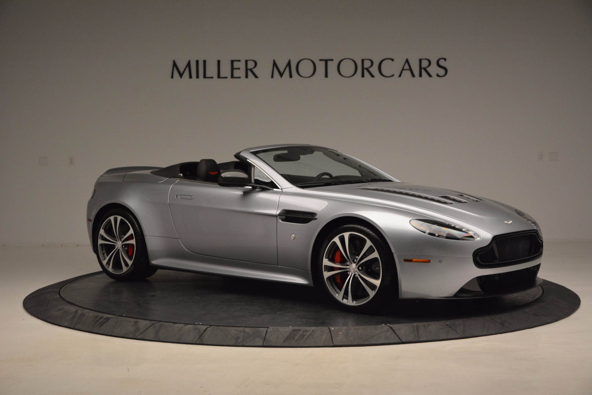 Used 2015 Aston Martin V12 Vantage S Roadster | St. Petersburg, FL