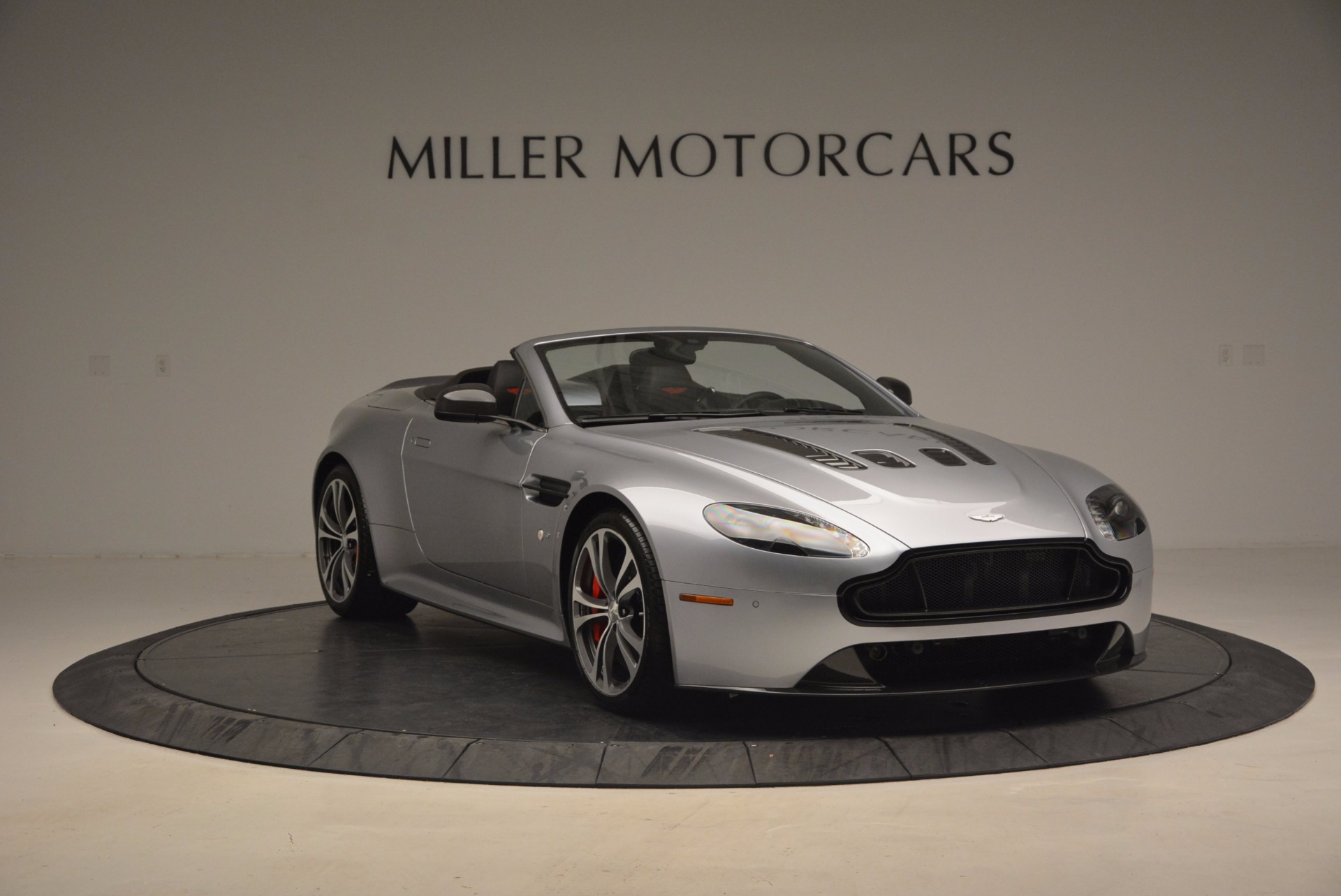 Used 2015 Aston Martin V12 Vantage S Roadster | St. Petersburg, FL
