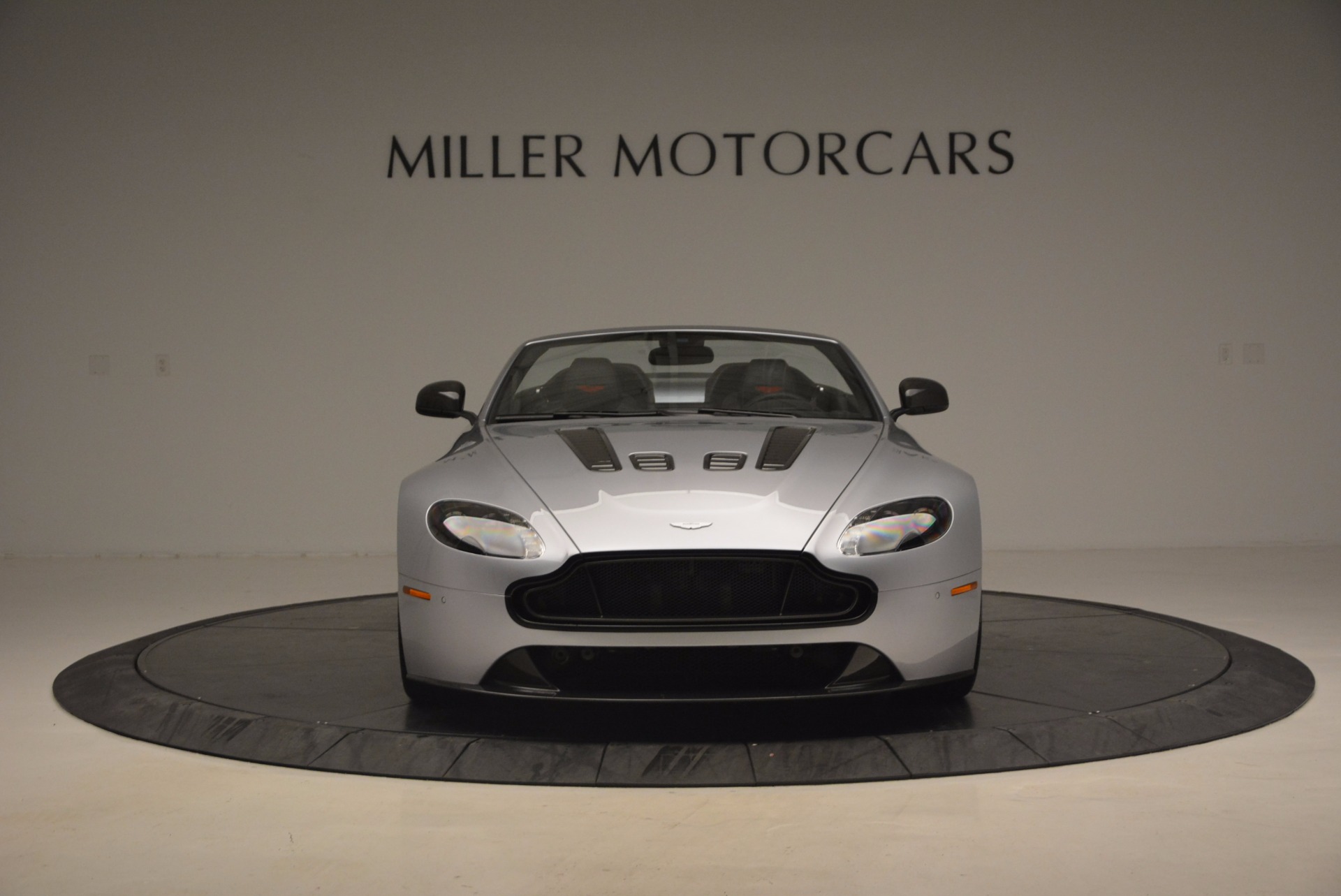 Used 2015 Aston Martin V12 Vantage S Roadster | St. Petersburg, FL