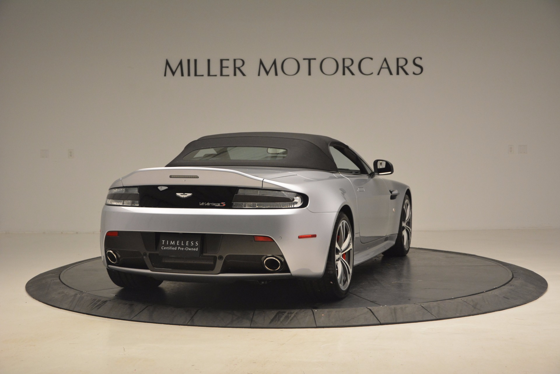 Used 2015 Aston Martin V12 Vantage S Roadster | St. Petersburg, FL