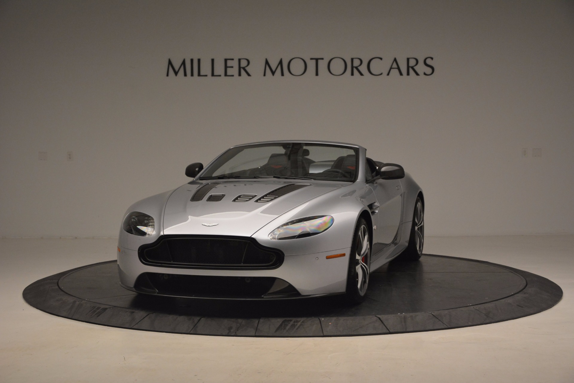 Used 2015 Aston Martin V12 Vantage S Roadster | St. Petersburg, FL