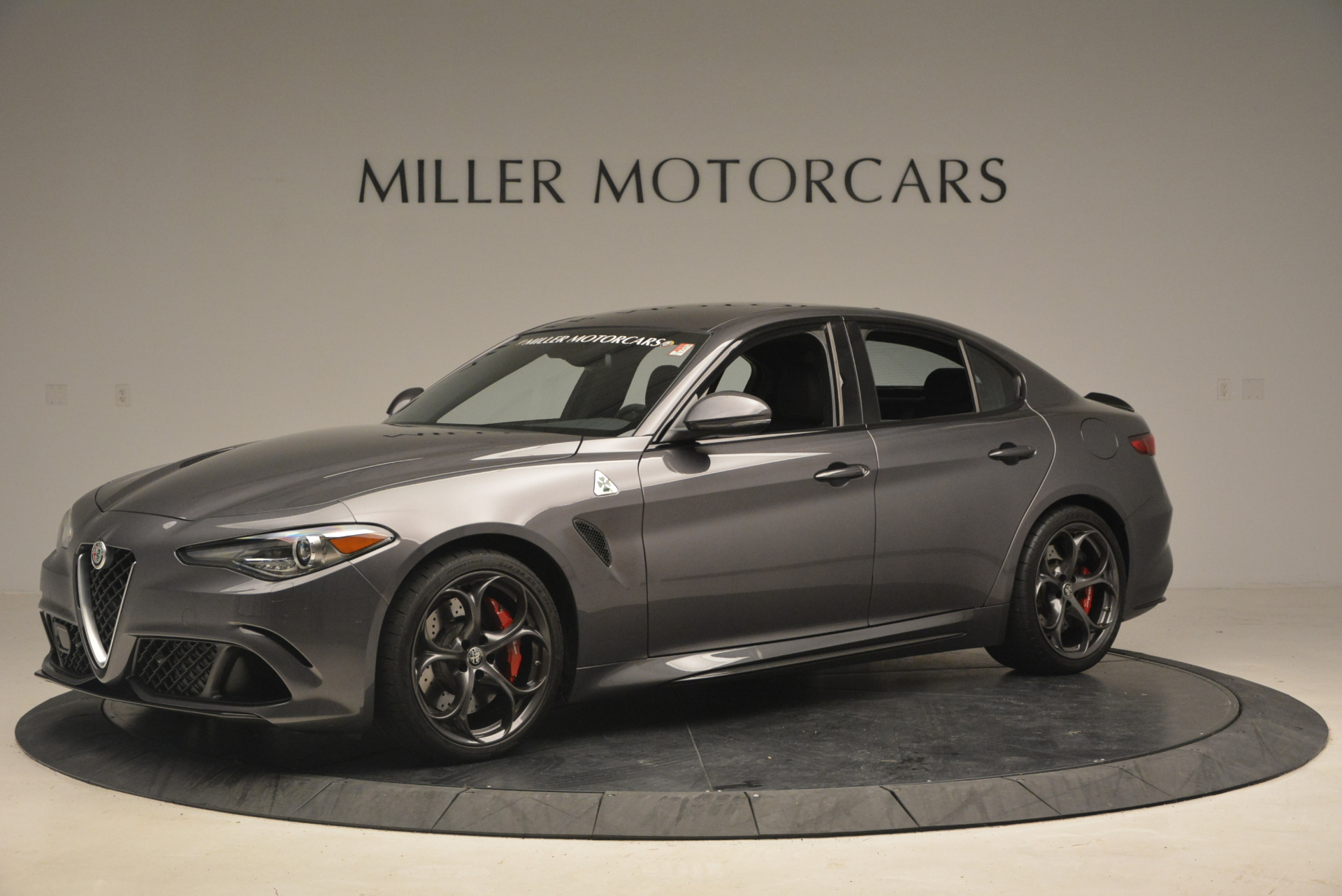 New 2017 Alfa Romeo Giulia Quadrifoglio Greenwich, CT