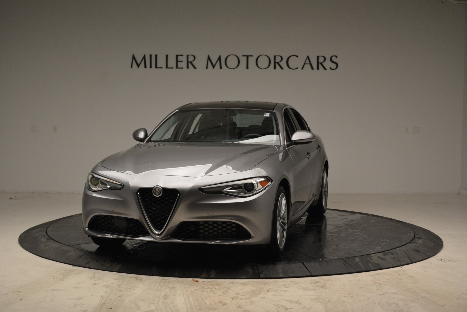 New 2017 Alfa Romeo Giulia Ti Lusso Q4 | Greenwich, CT