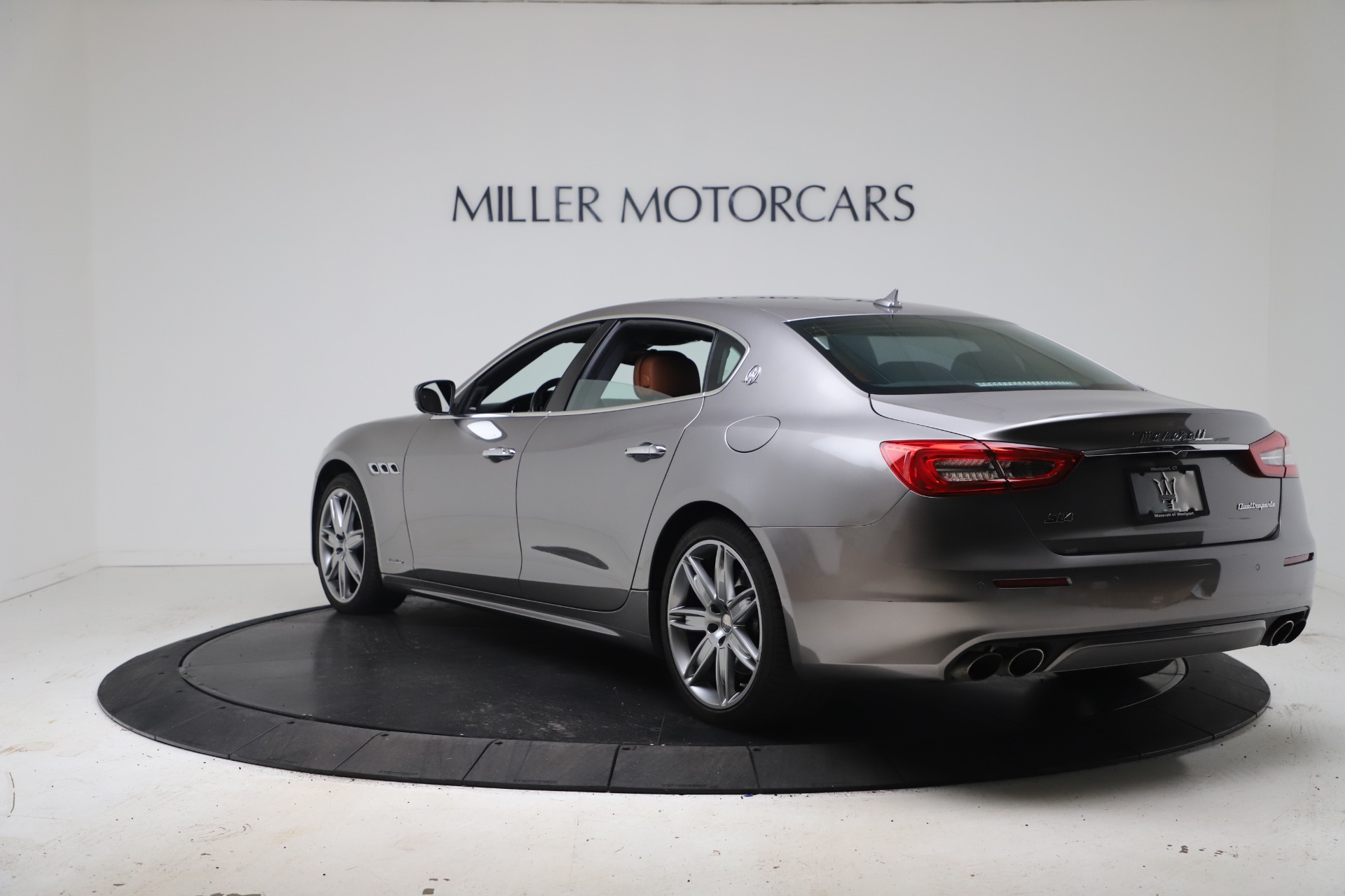 Used 2017 Maserati Quattroporte SQ4 GranLusso/ Zegna | St. Petersburg, FL