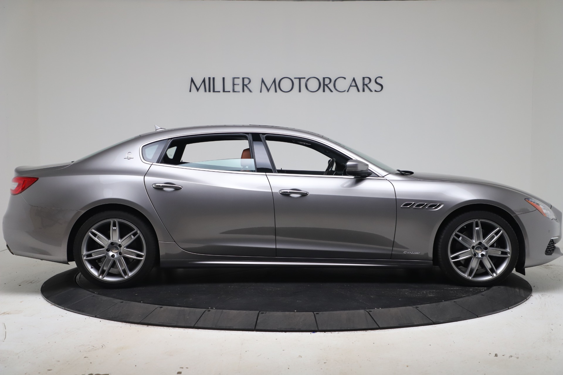 Used 2017 Maserati Quattroporte SQ4 GranLusso/ Zegna | St. Petersburg, FL
