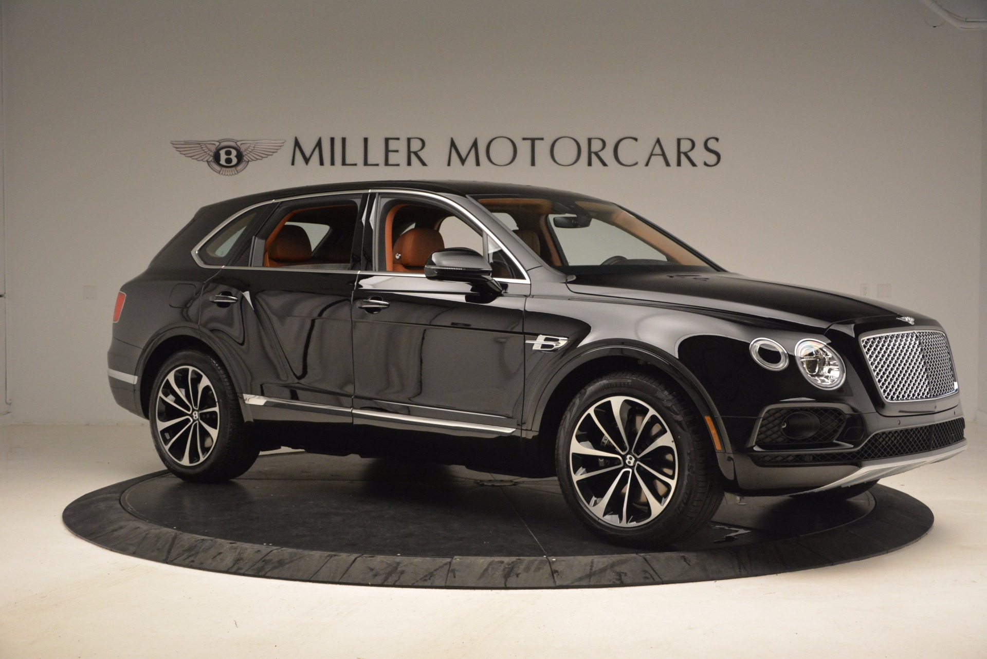 Used 2018 Bentley Bentayga Onyx Edition | St. Petersburg, FL