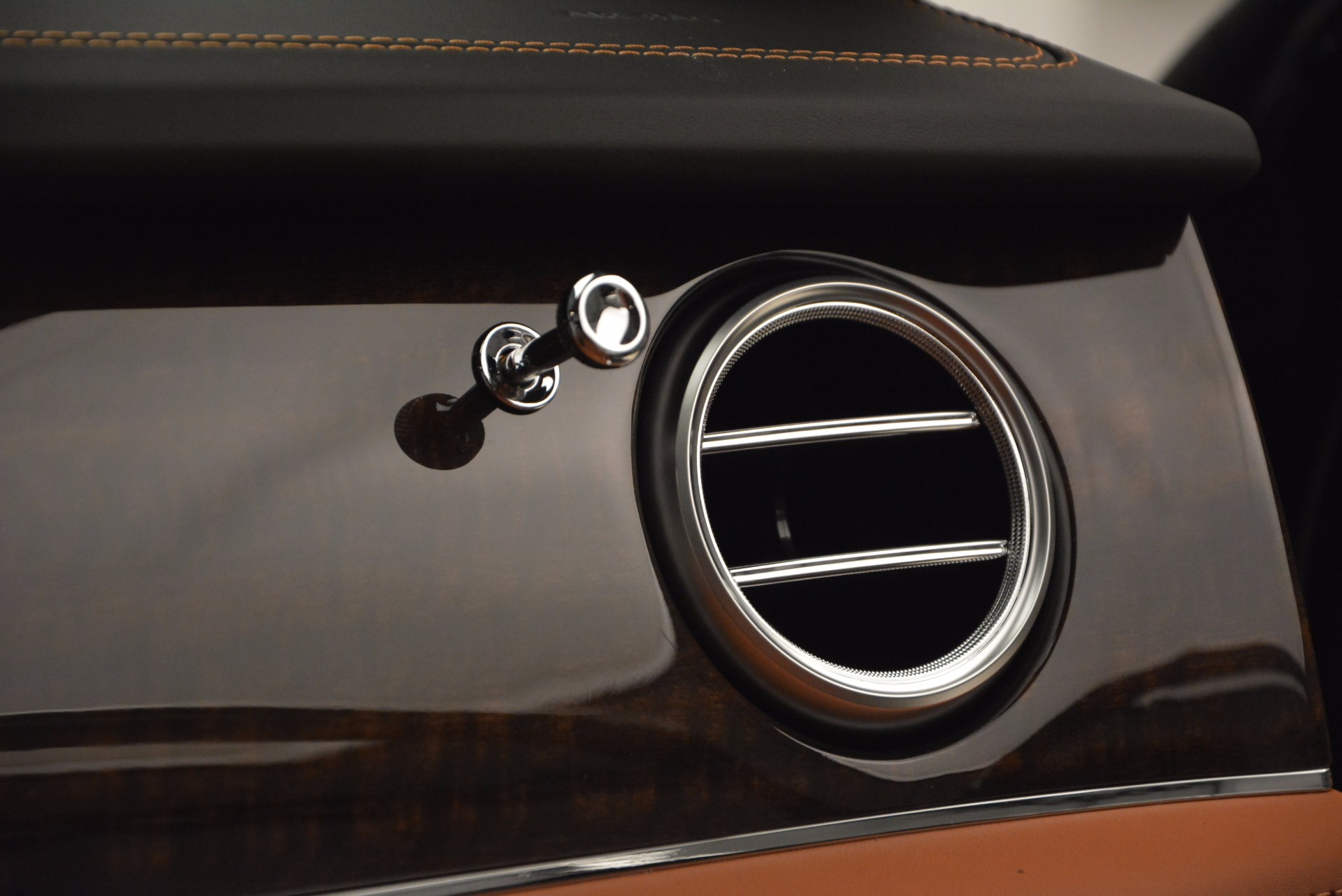 Used 2018 Bentley Bentayga Onyx Edition | St. Petersburg, FL
