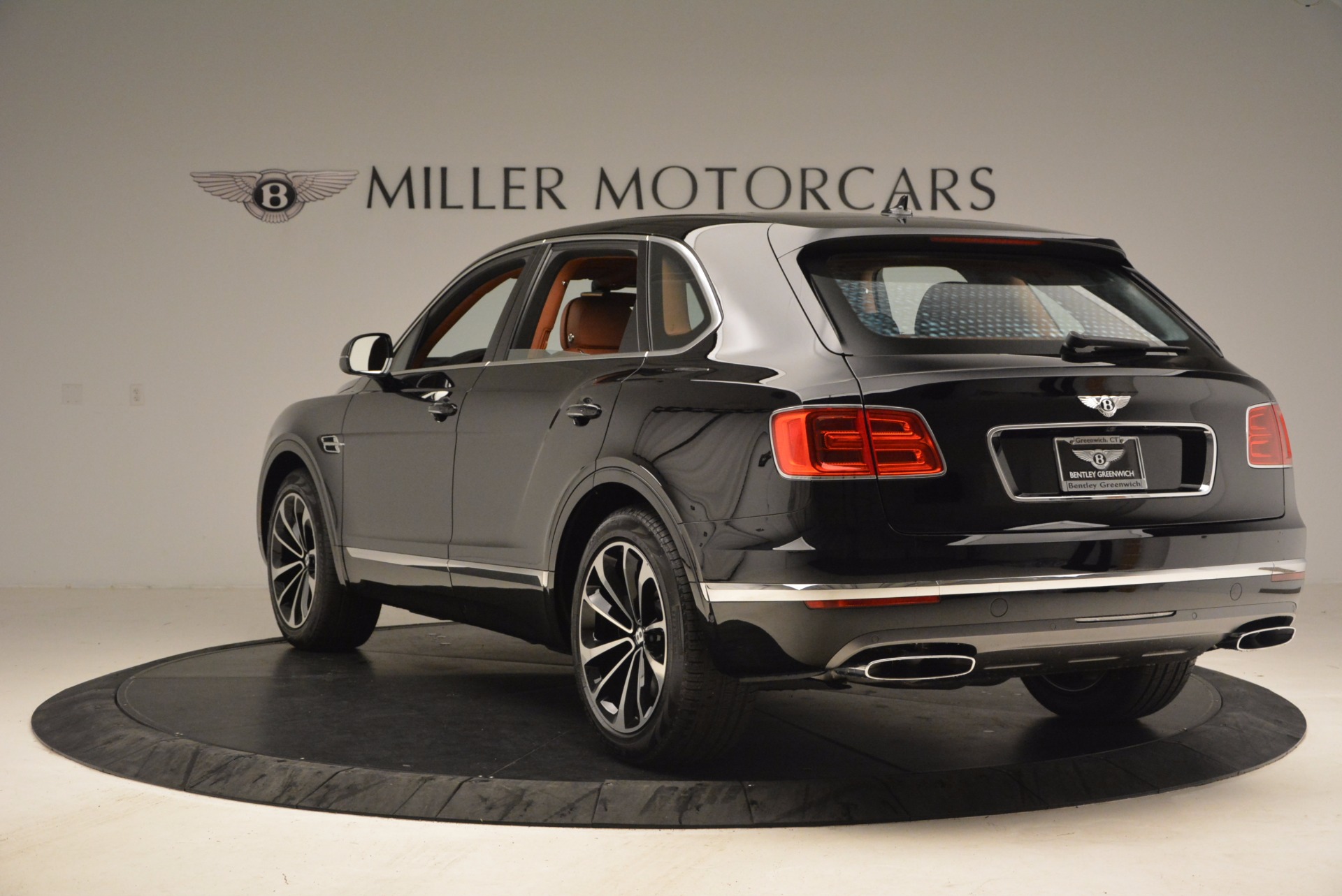 Used 2018 Bentley Bentayga Onyx Edition | St. Petersburg, FL