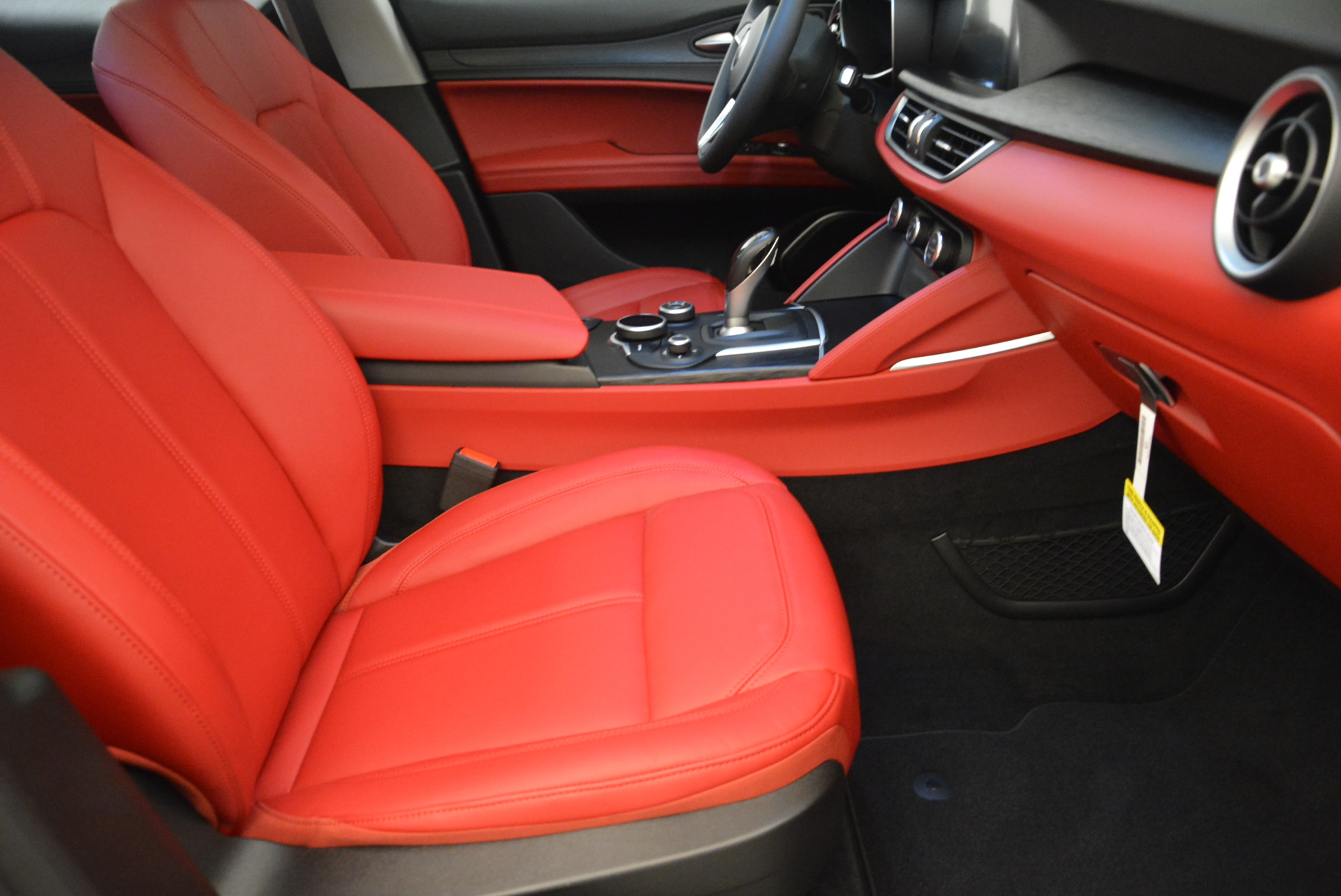 New 2018 Alfa Romeo Stelvio Q4 Greenwich Ct