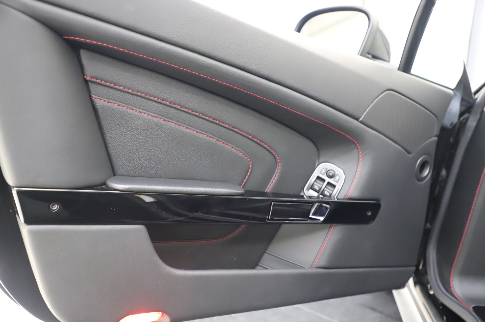 Used 2017 Aston Martin V12 Vantage S Coupe | St. Petersburg, FL
