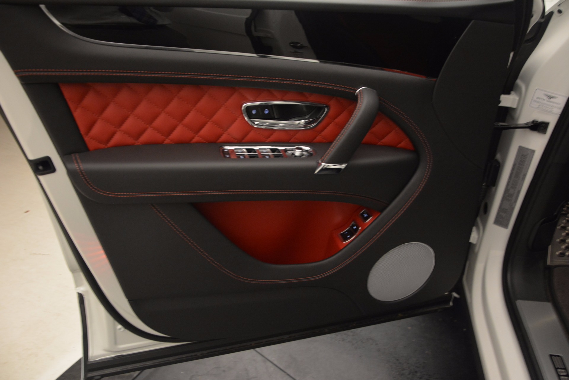 Used 2018 Bentley Bentayga Onyx | St. Petersburg, FL