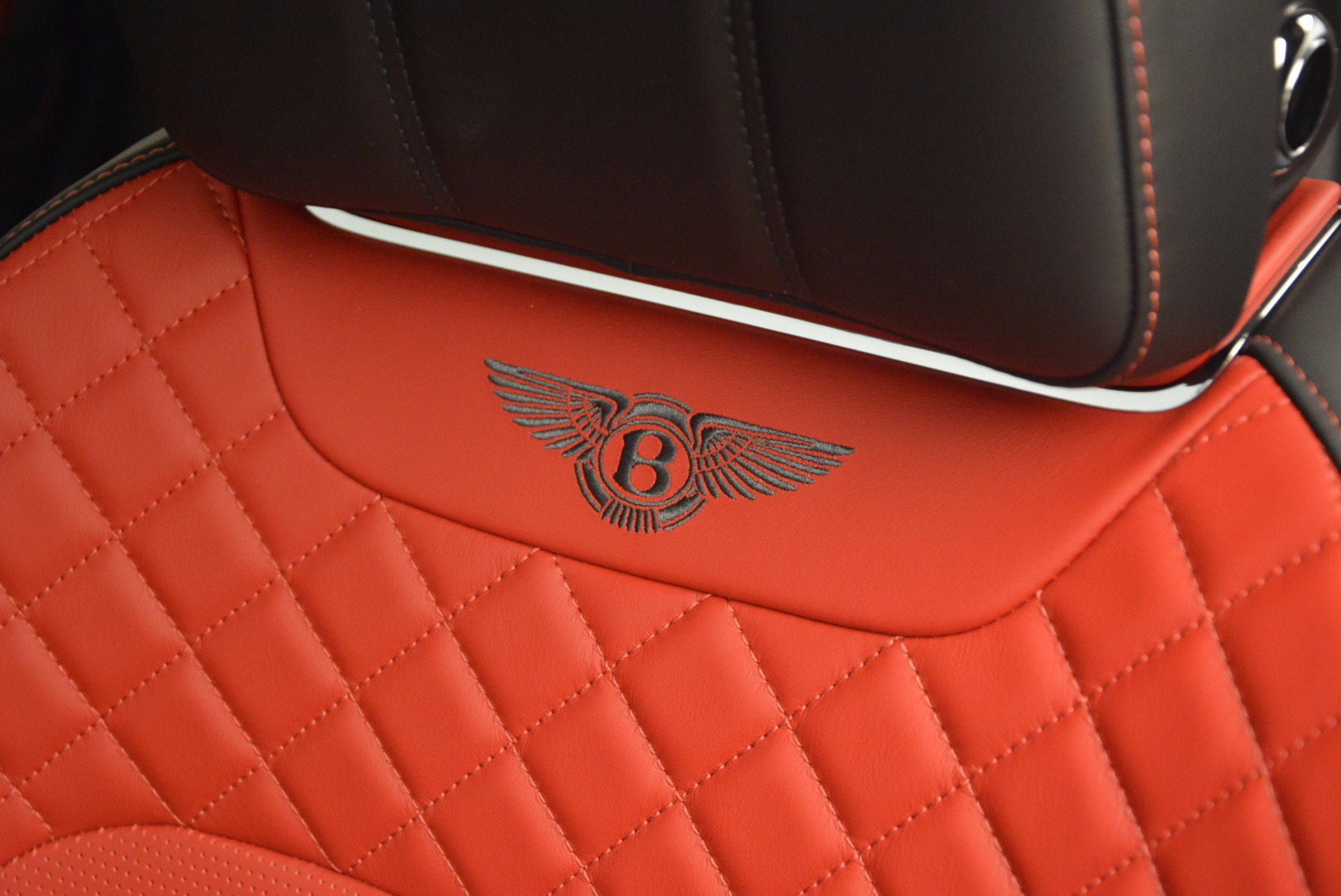 Used 2018 Bentley Bentayga Onyx | St. Petersburg, FL
