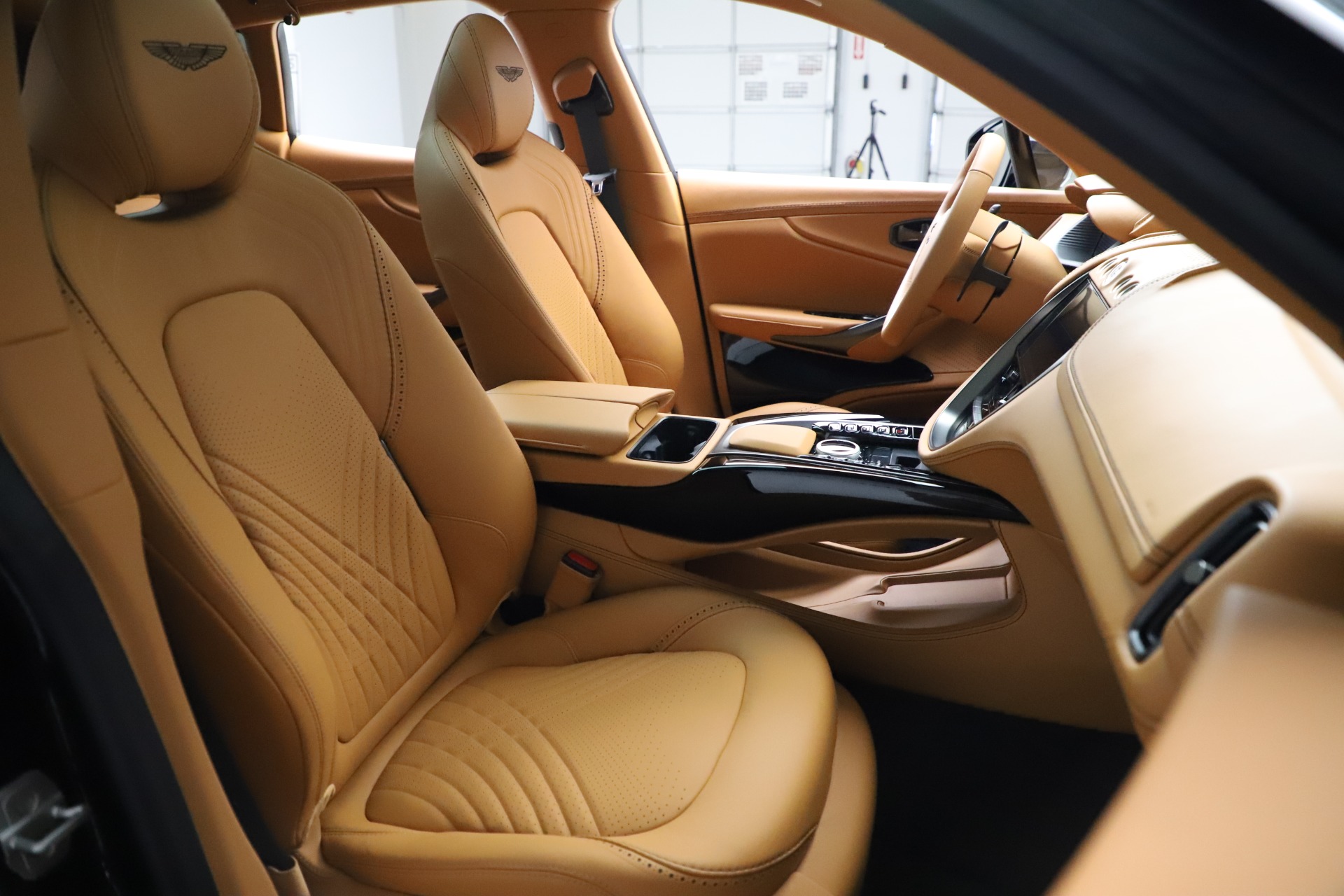 New 2020 Aston Martin DBX SUV | St. Petersburg, FL