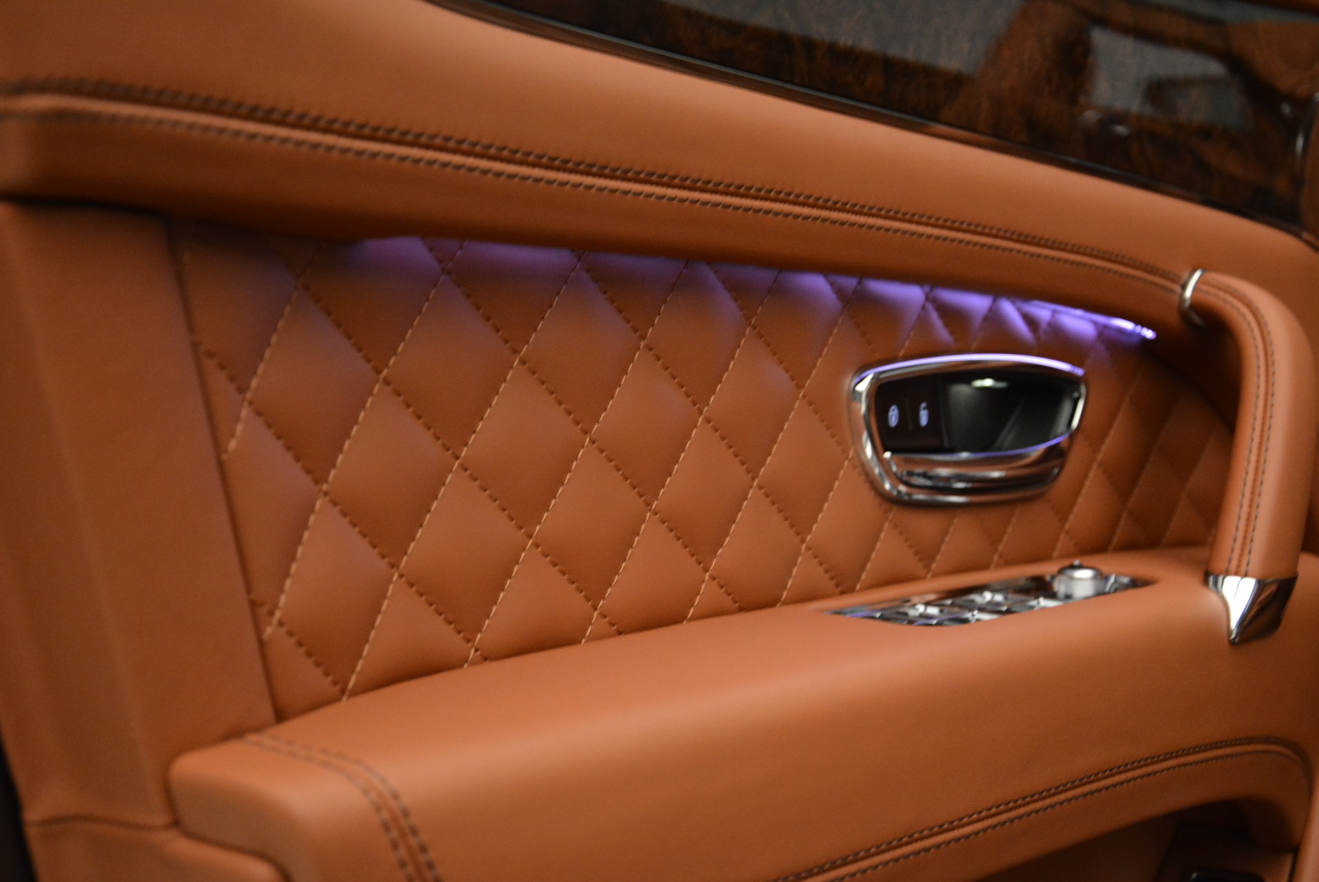 Used 2018 Bentley Bentayga W12 Signature | St. Petersburg, FL