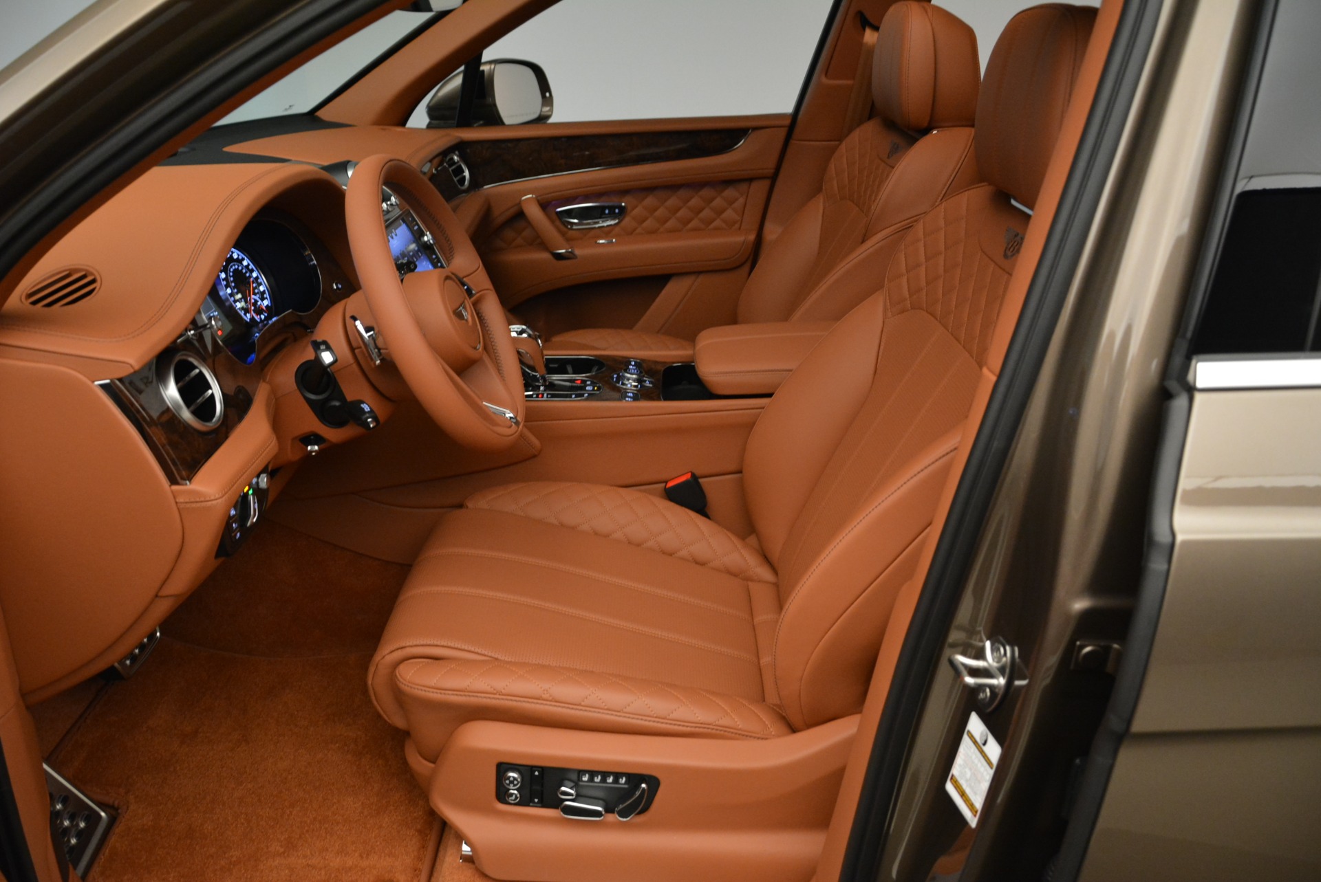 Used 2018 Bentley Bentayga W12 Signature | St. Petersburg, FL