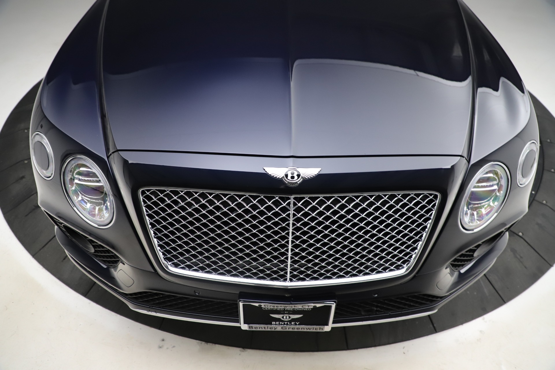 Used 2018 Bentley Bentayga W12 Signature | St. Petersburg, FL