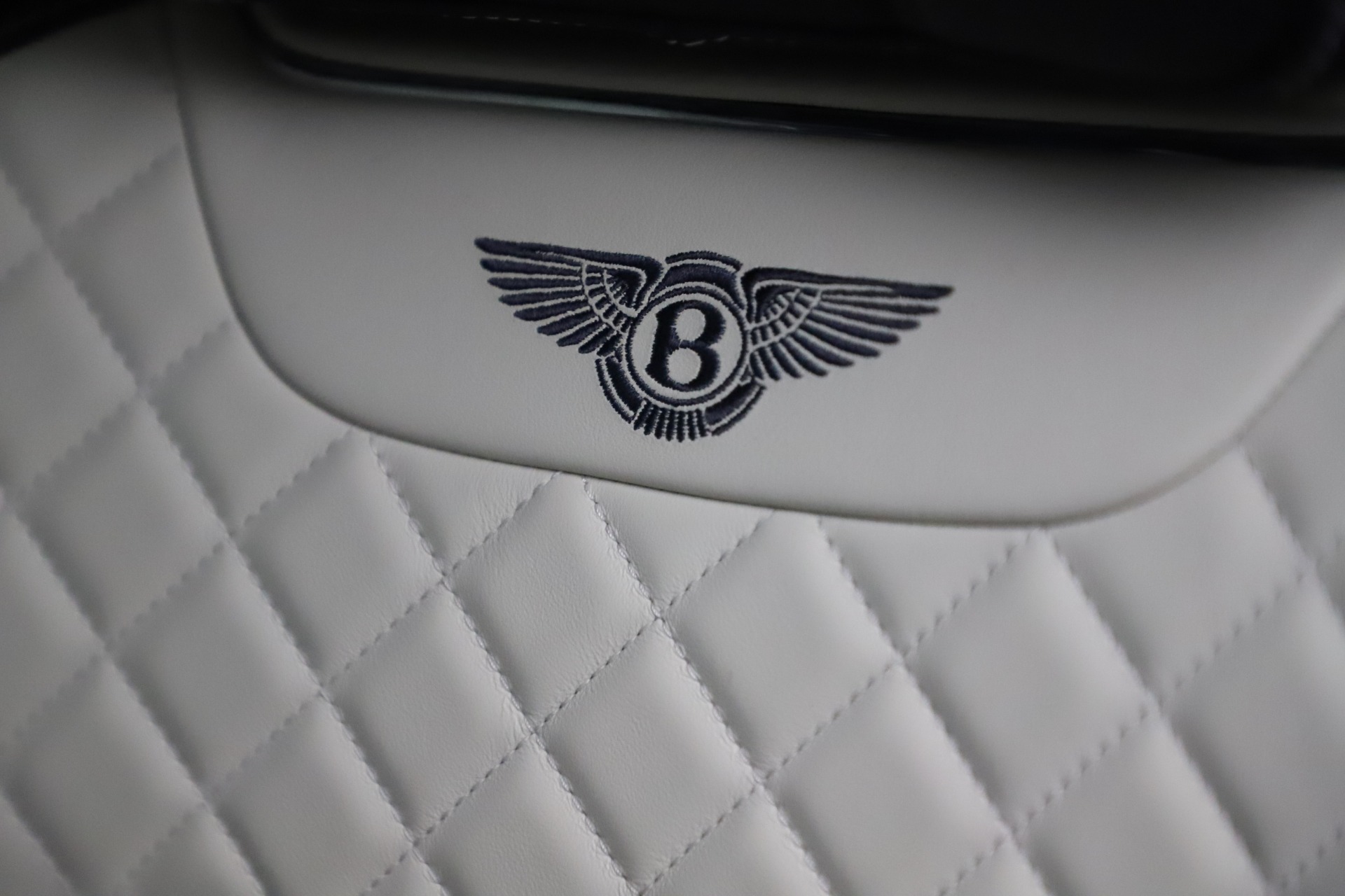 Used 2018 Bentley Bentayga W12 Signature | St. Petersburg, FL
