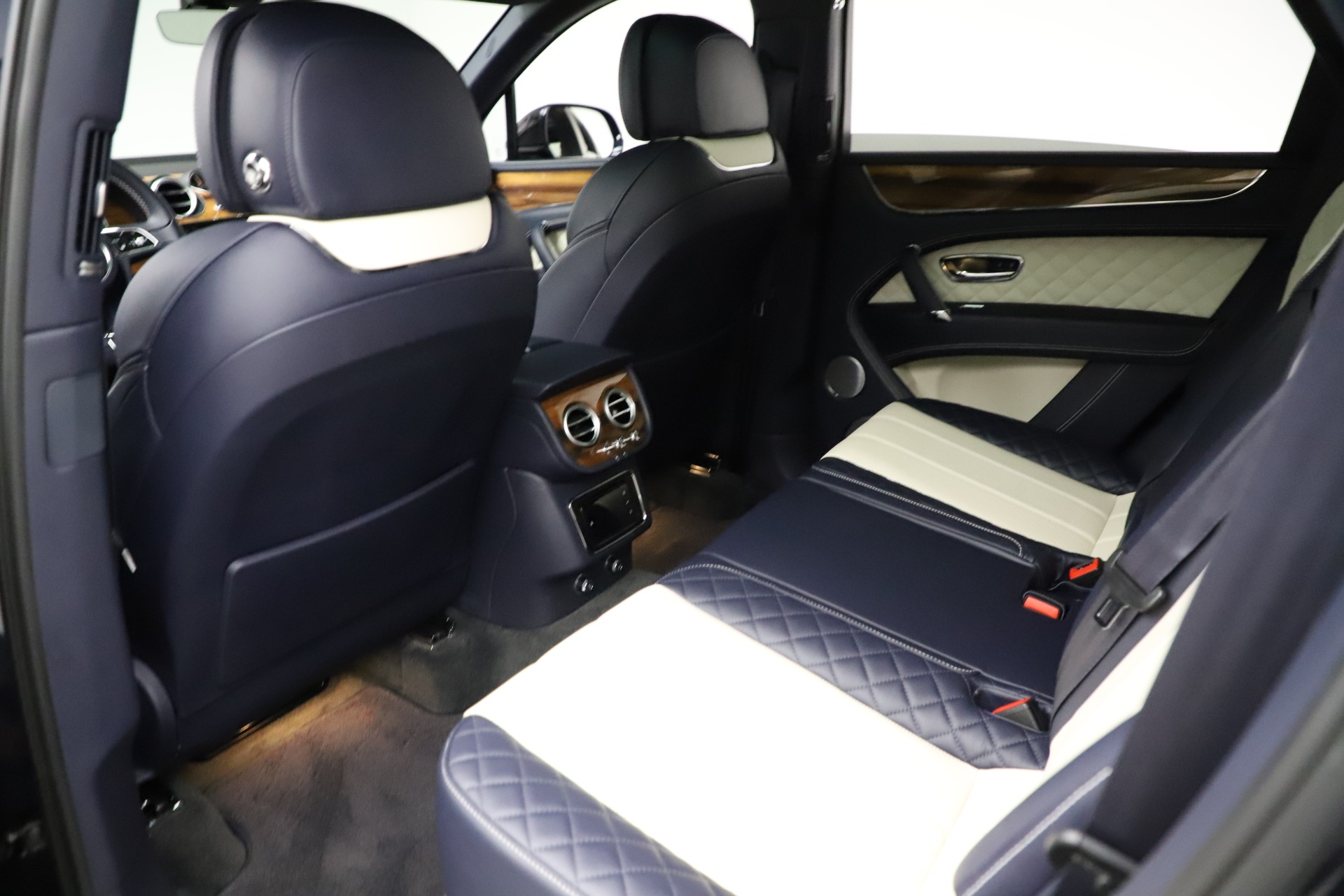Used 2018 Bentley Bentayga W12 Signature | St. Petersburg, FL
