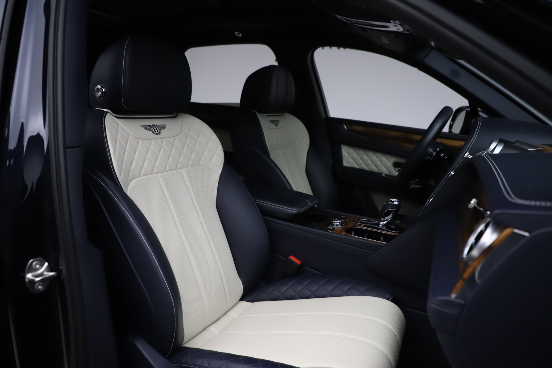 Used 2018 Bentley Bentayga W12 Signature | St. Petersburg, FL