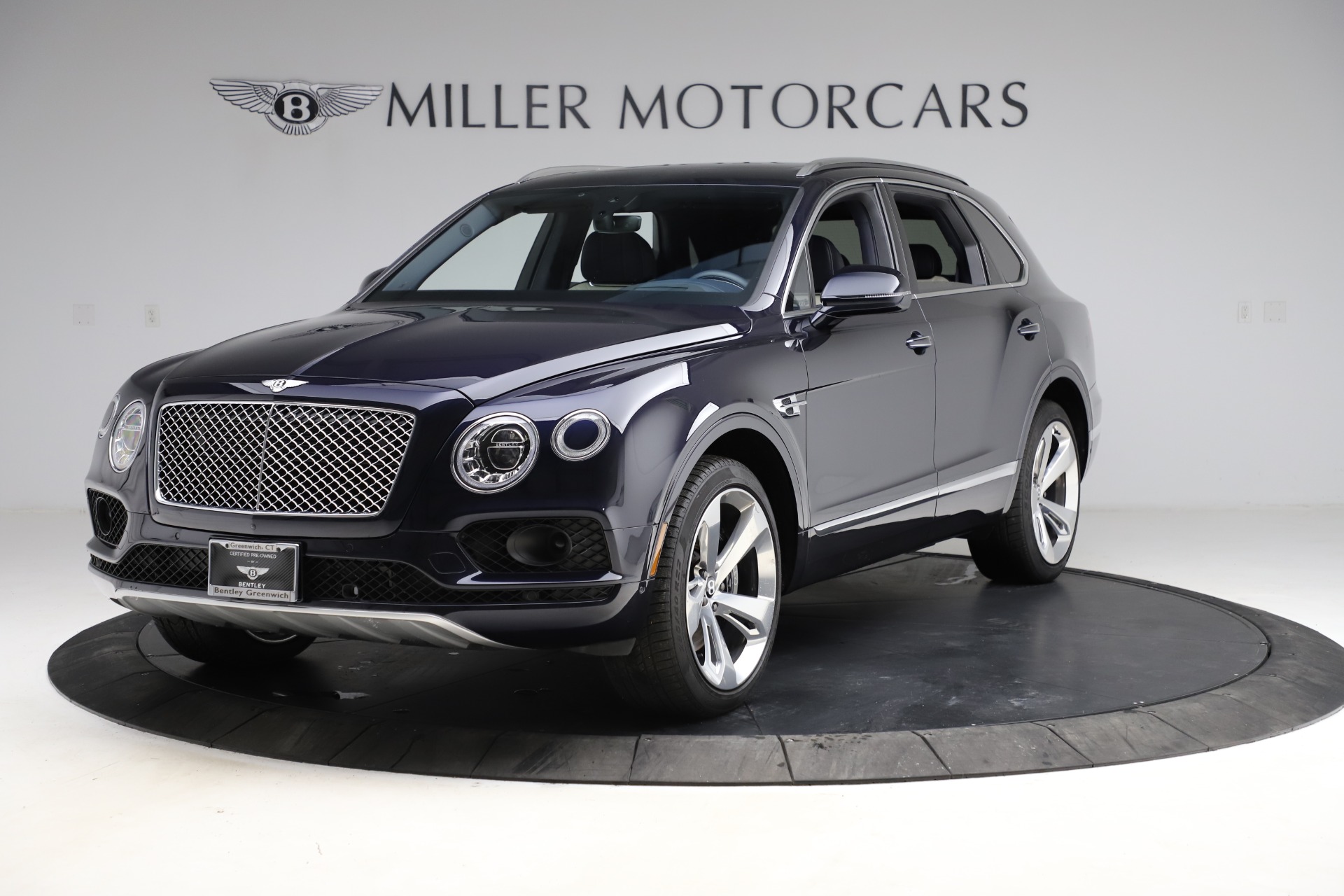 Used 2018 Bentley Bentayga W12 Signature | St. Petersburg, FL
