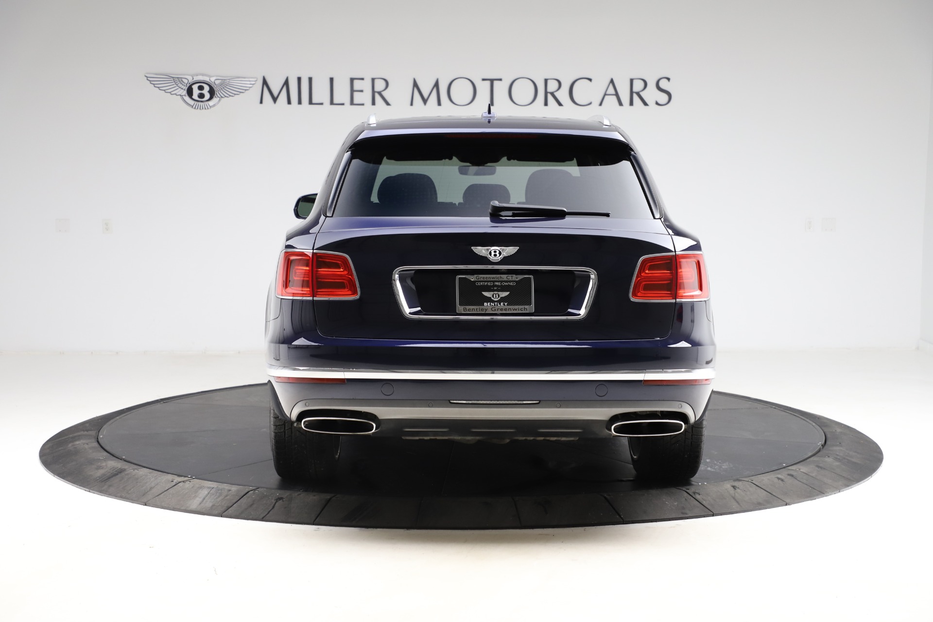Used 2018 Bentley Bentayga W12 Signature | St. Petersburg, FL