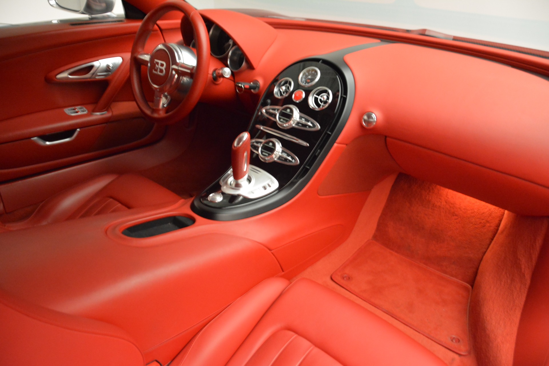 Bugatti Veyron 16 4 Supersport салон