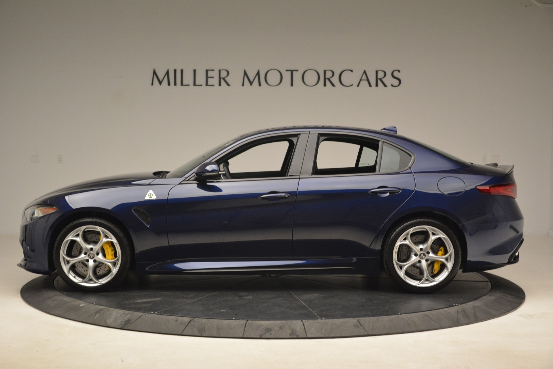 New 2018 Alfa Romeo Giulia Quadrifoglio Greenwich Ct