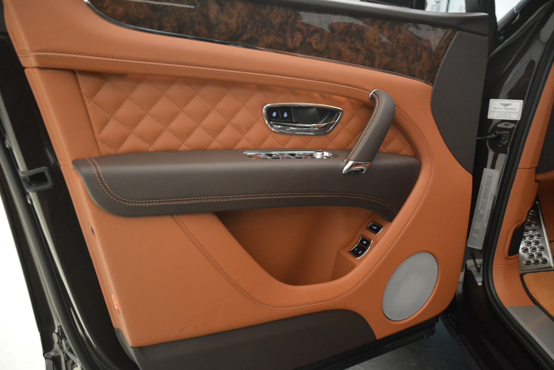Used 2018 Bentley Bentayga W12 Signature | St. Petersburg, FL