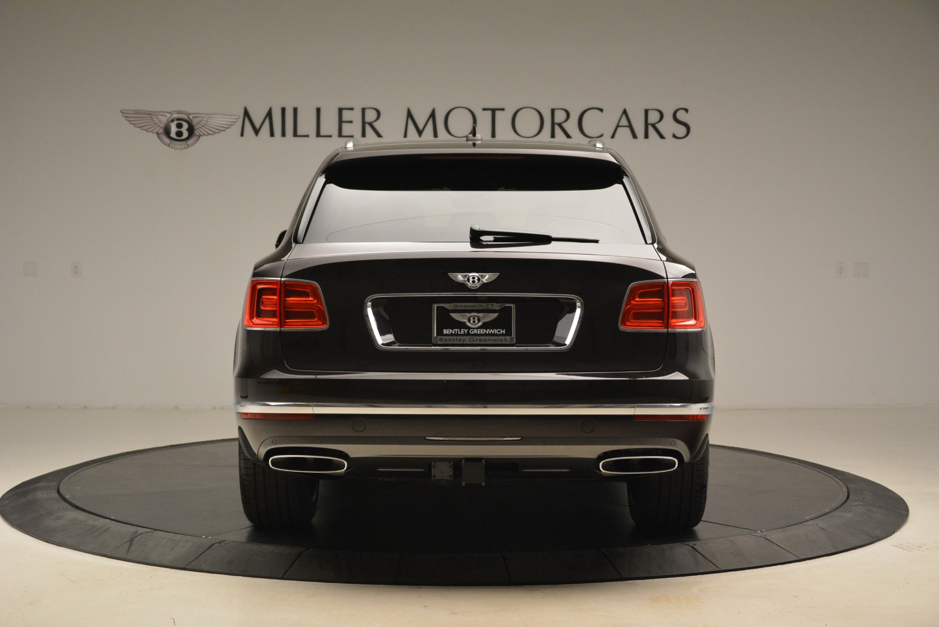 Used 2018 Bentley Bentayga W12 Signature | St. Petersburg, FL