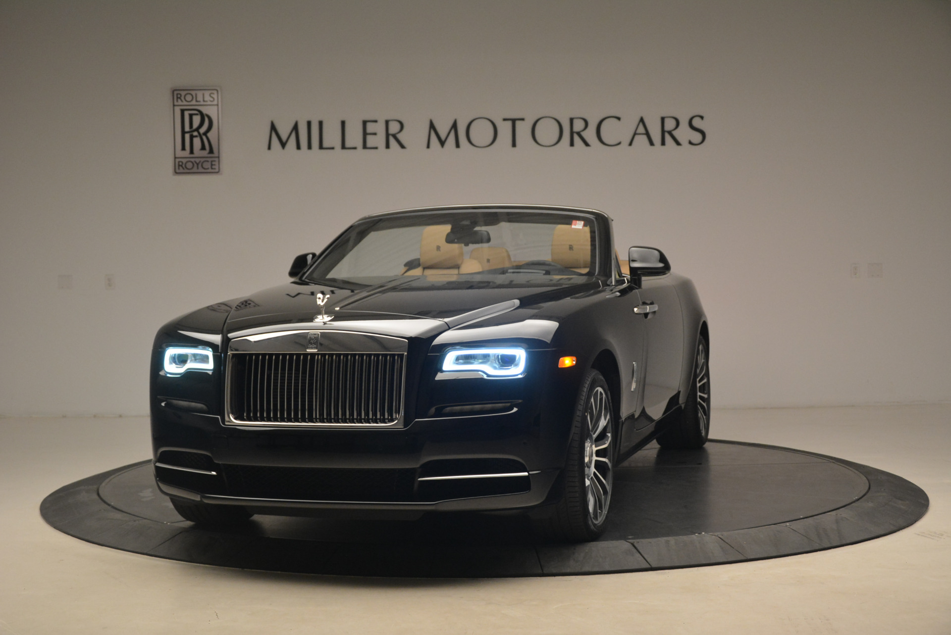 2018 rolls royce dawn stock r461 for sale near greenwich ct ct