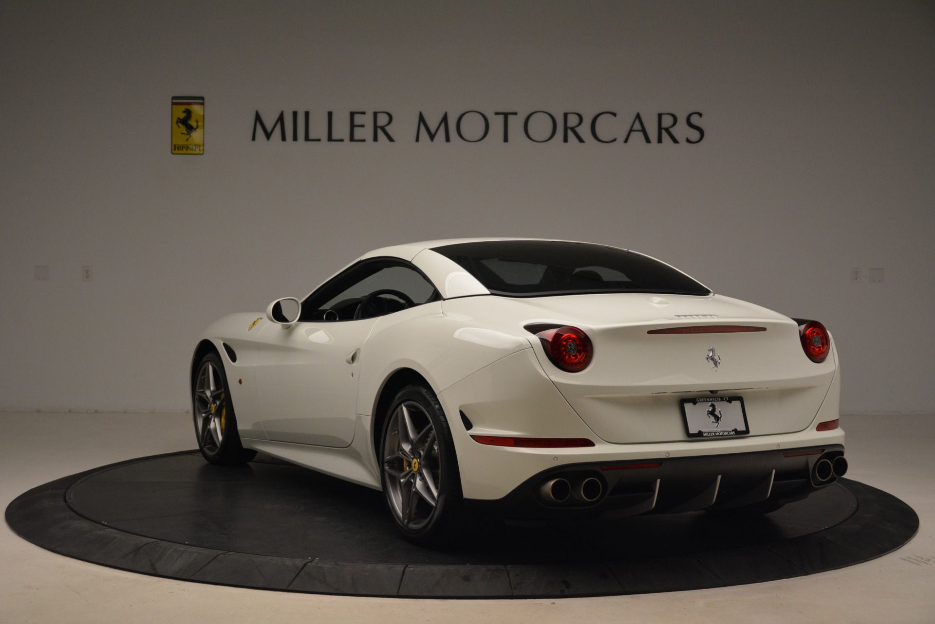 2015 ferrari california t horsepower