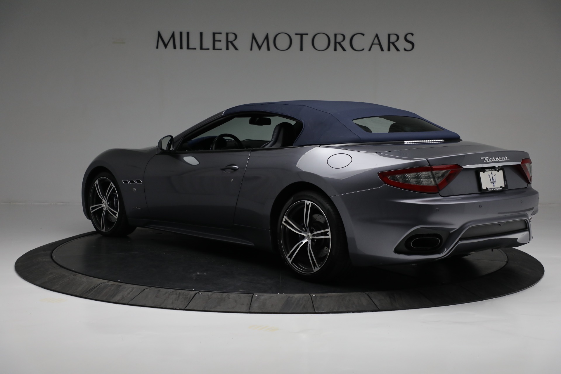 Used 2018 Maserati GranTurismo Sport | St. Petersburg, FL