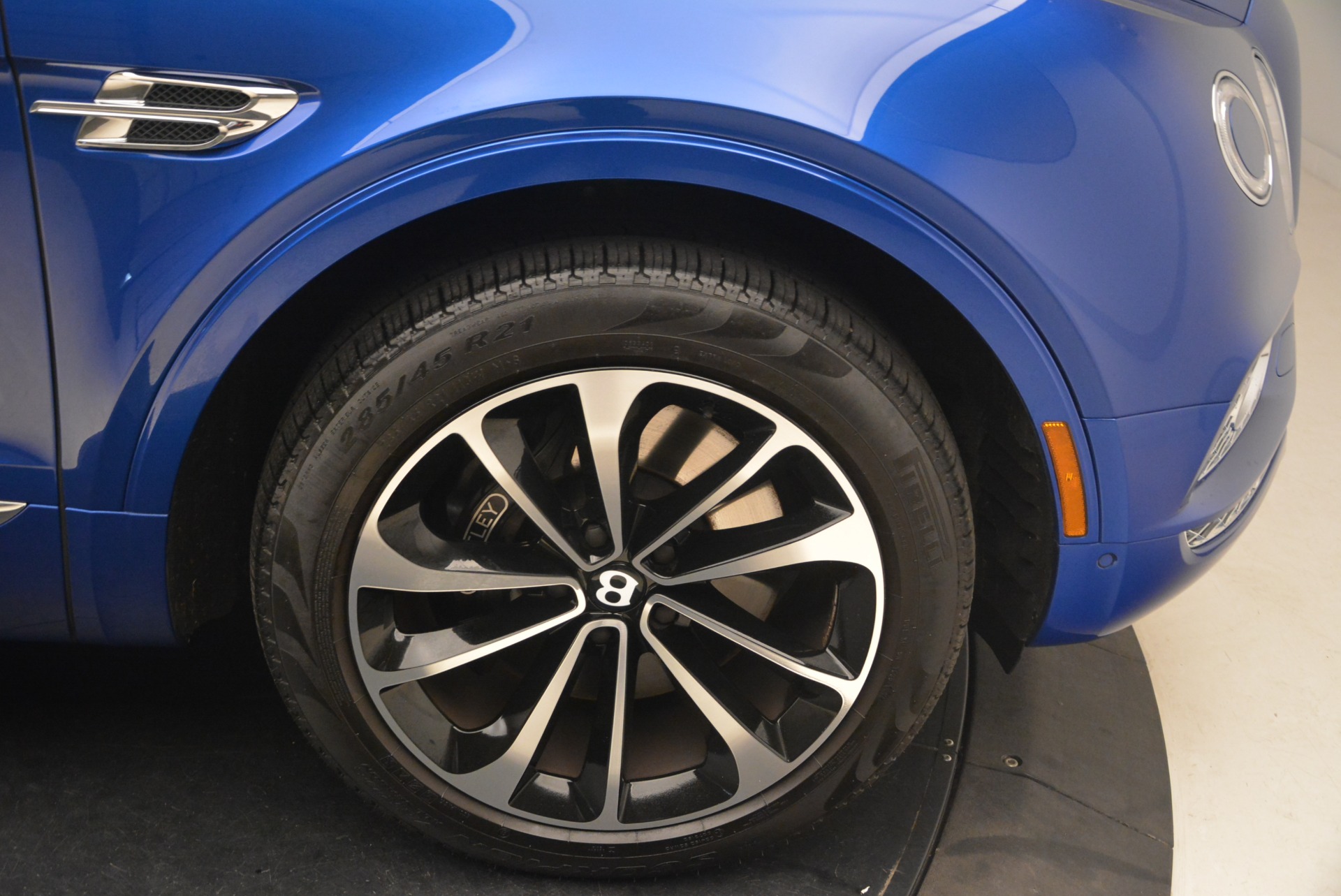 Used 2018 Bentley Bentayga W12 Signature | St. Petersburg, FL
