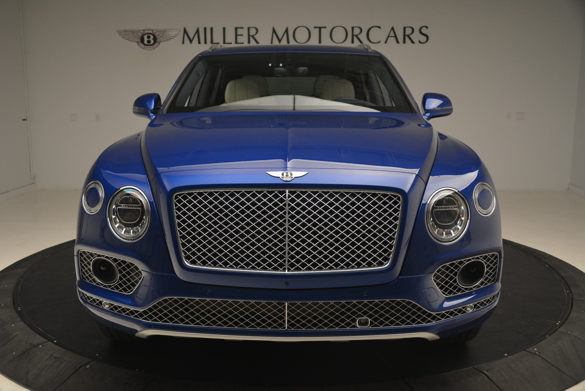 Used 2018 Bentley Bentayga W12 Signature | St. Petersburg, FL