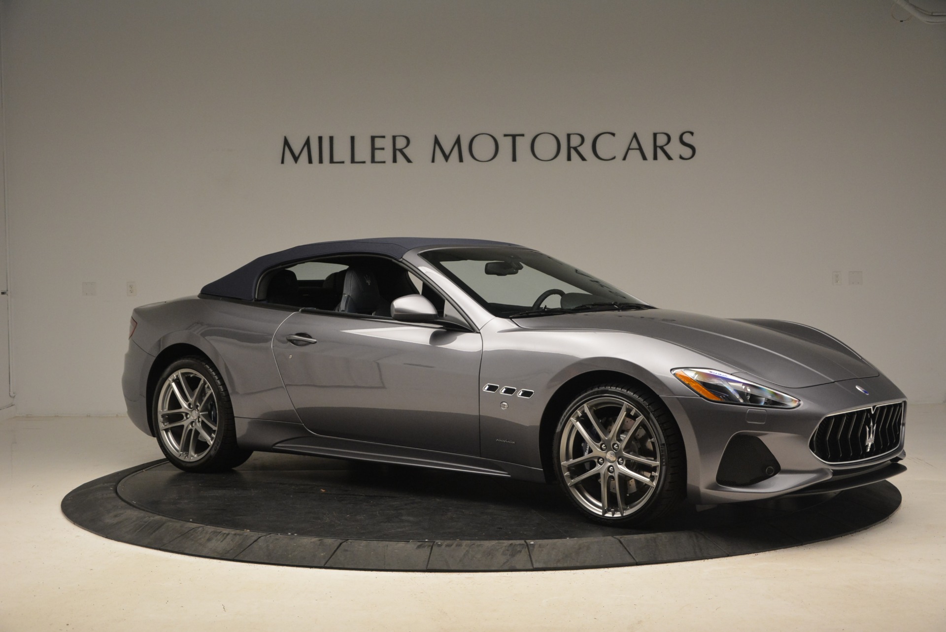 Used 2018 Maserati GranTurismo Sport Convertible | St. Petersburg, FL