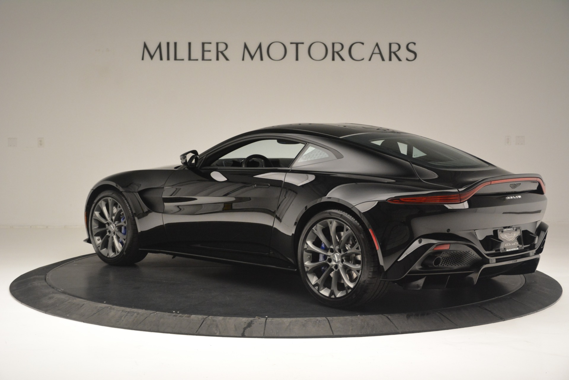 Used 2019 Aston Martin Vantage Coupe | St. Petersburg, FL