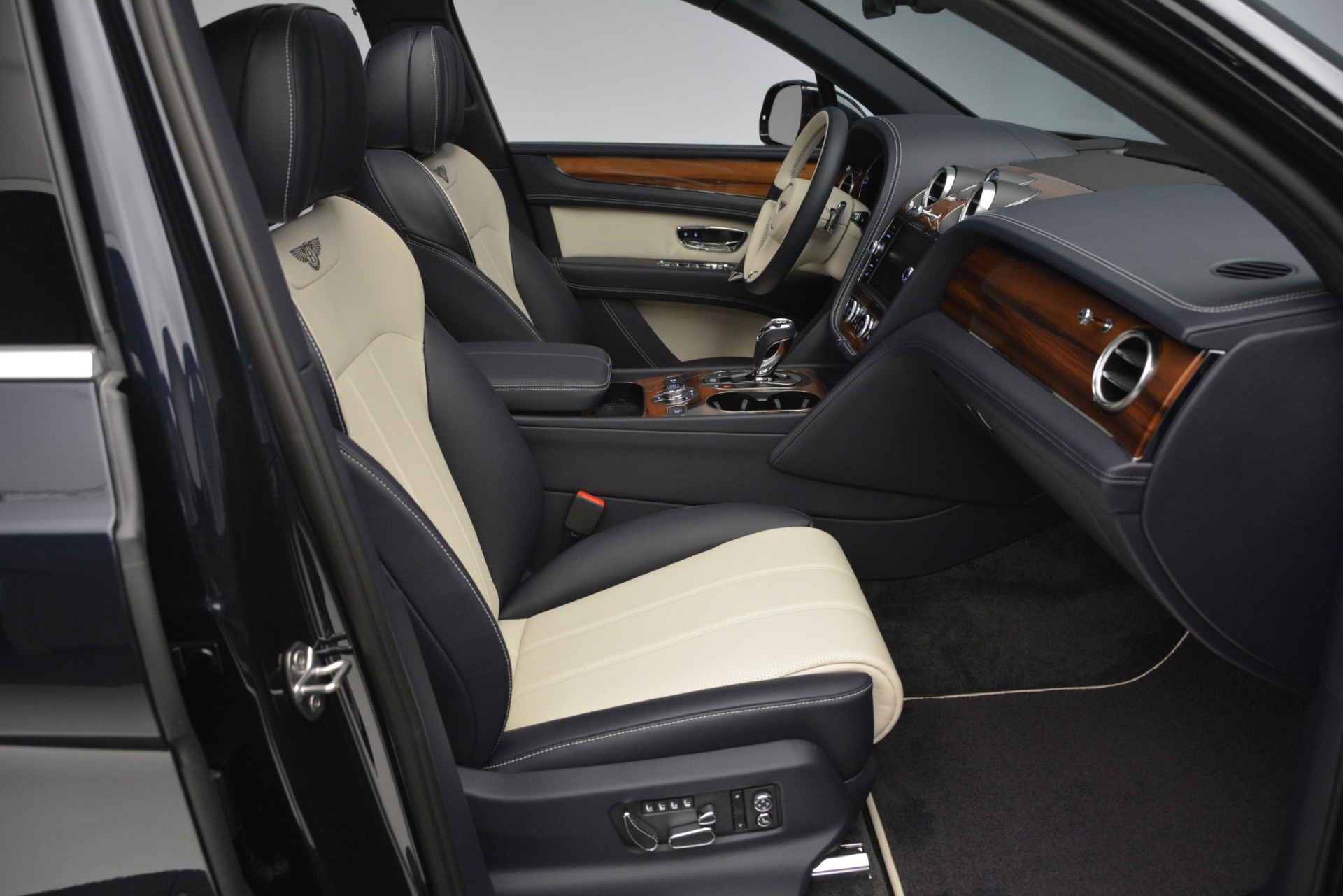 Used 2019 Bentley Bentayga V8 | St. Petersburg, FL
