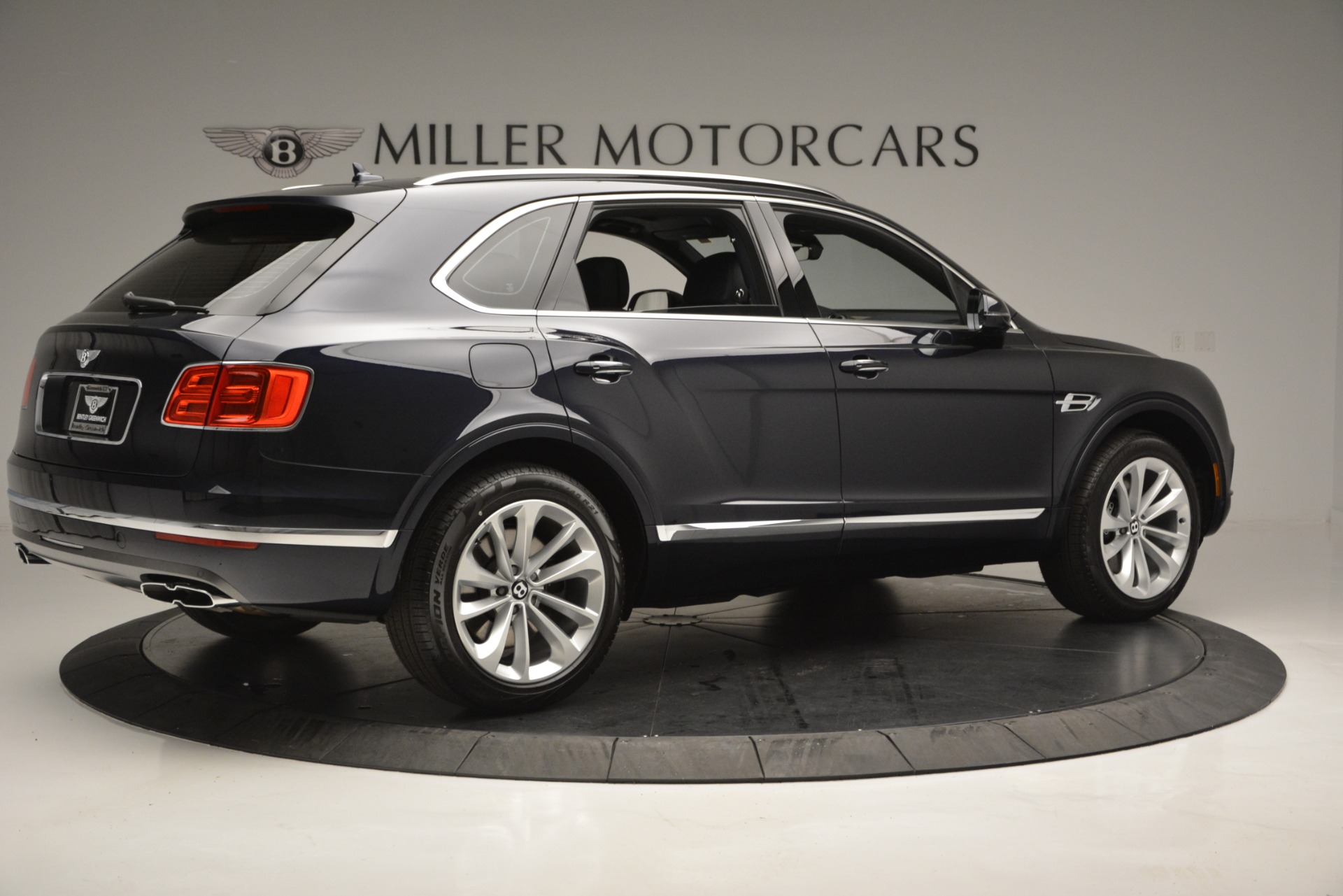 Used 2019 Bentley Bentayga V8 | St. Petersburg, FL
