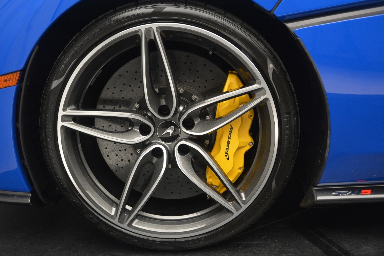 Used 2019 McLaren 570S Spider Convertible | St. Petersburg, FL