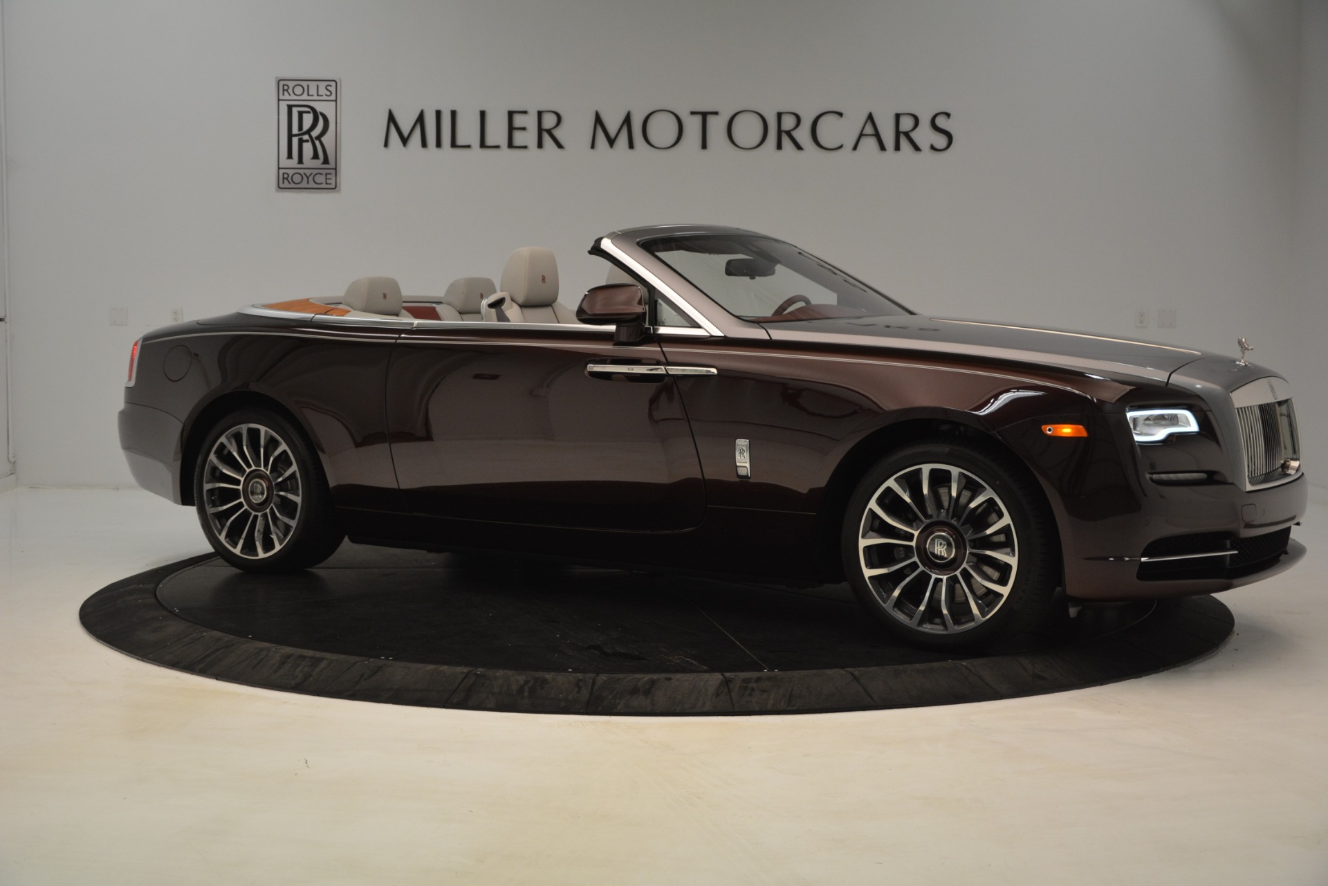 Used 2019 Rolls-Royce Dawn | Greenwich, CT