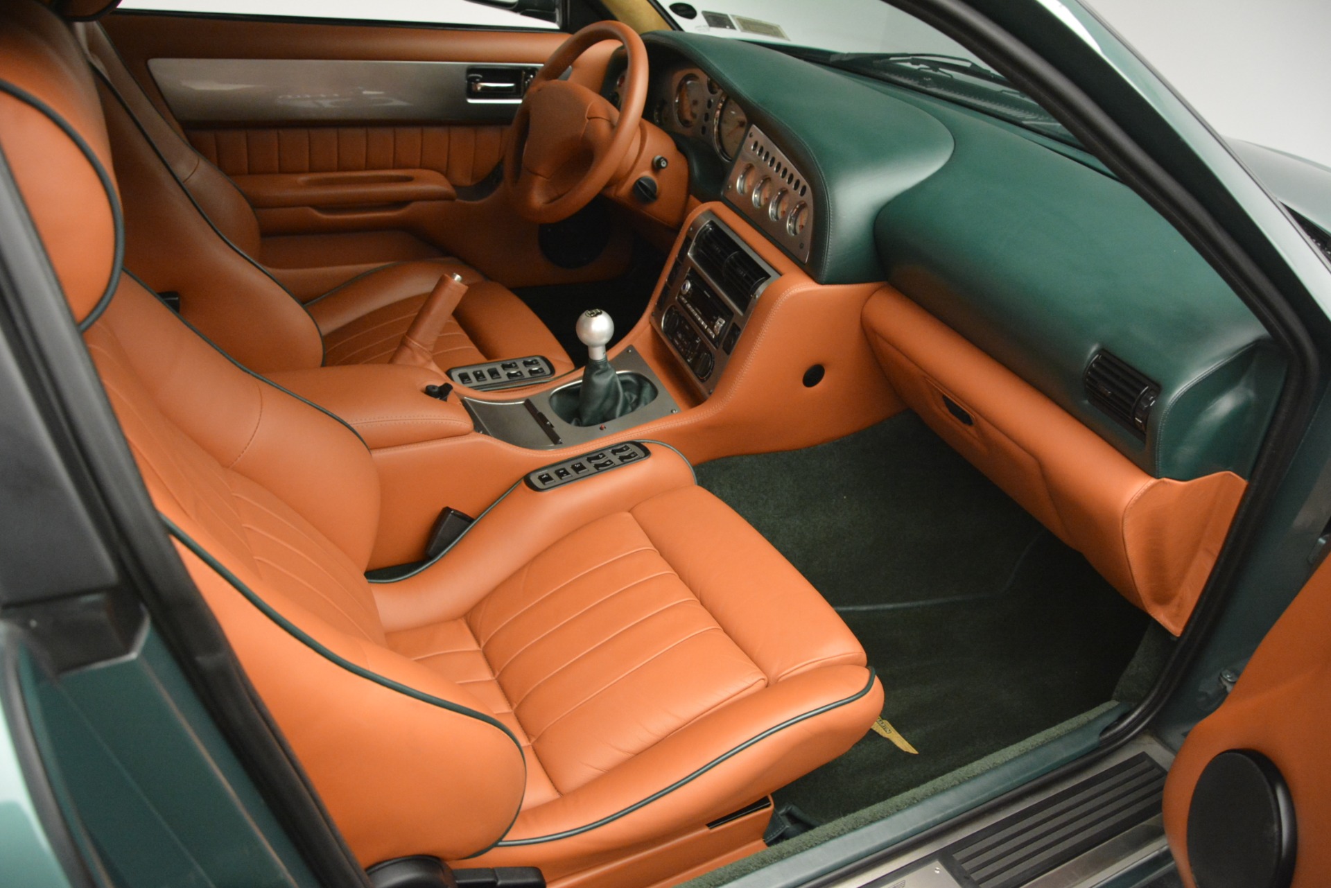 Used 1999 Aston Martin V8 Vantage Le Mans V600 Coupe | St. Petersburg, FL