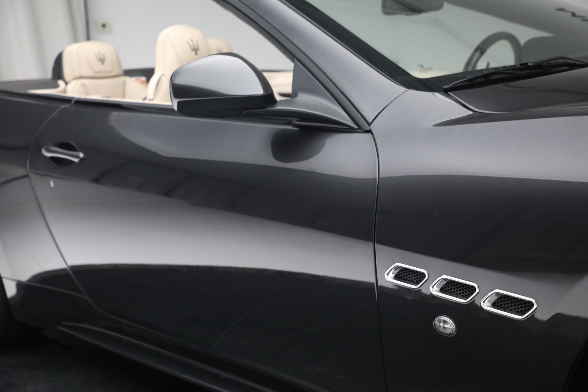 Used 2019 Maserati GranTurismo Sport Convertible | St. Petersburg, FL