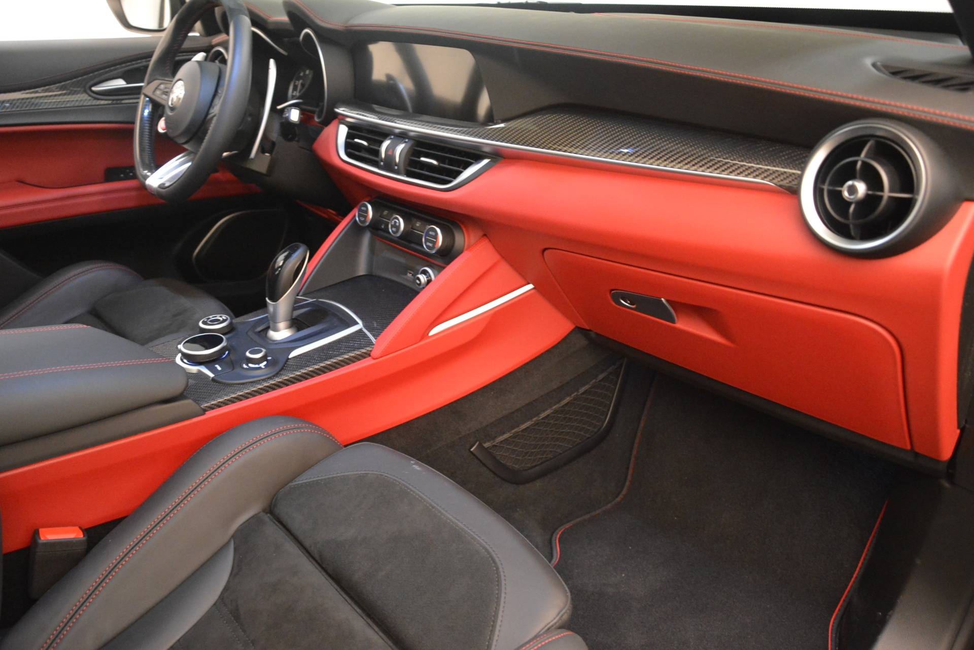 New 2019 Alfa Romeo Stelvio Quadrifoglio | St. Petersburg, FL