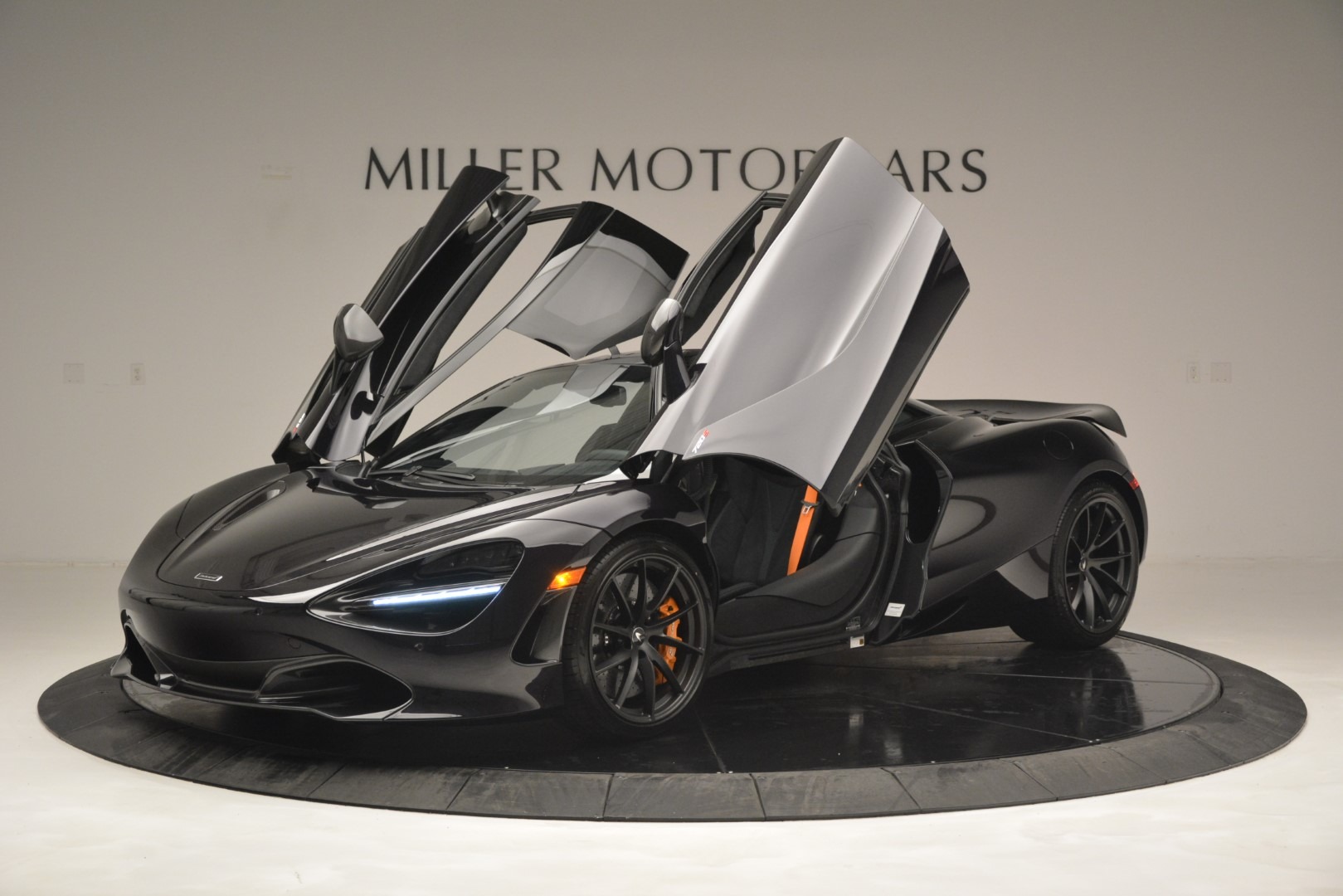 New 2019 McLaren 720S Coupe | St. Petersburg, FL