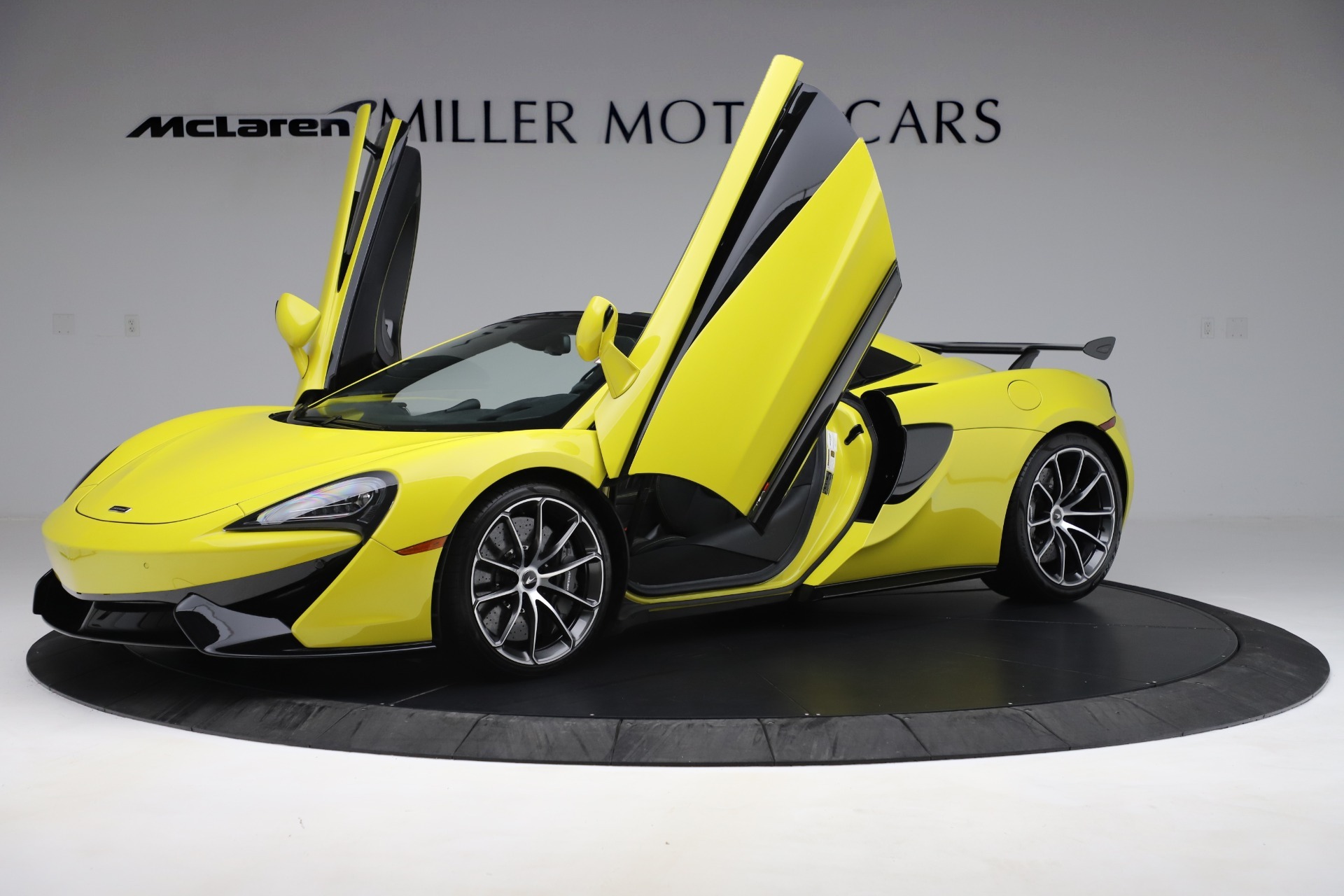Used 2019 McLaren 570S Spider | St. Petersburg, FL