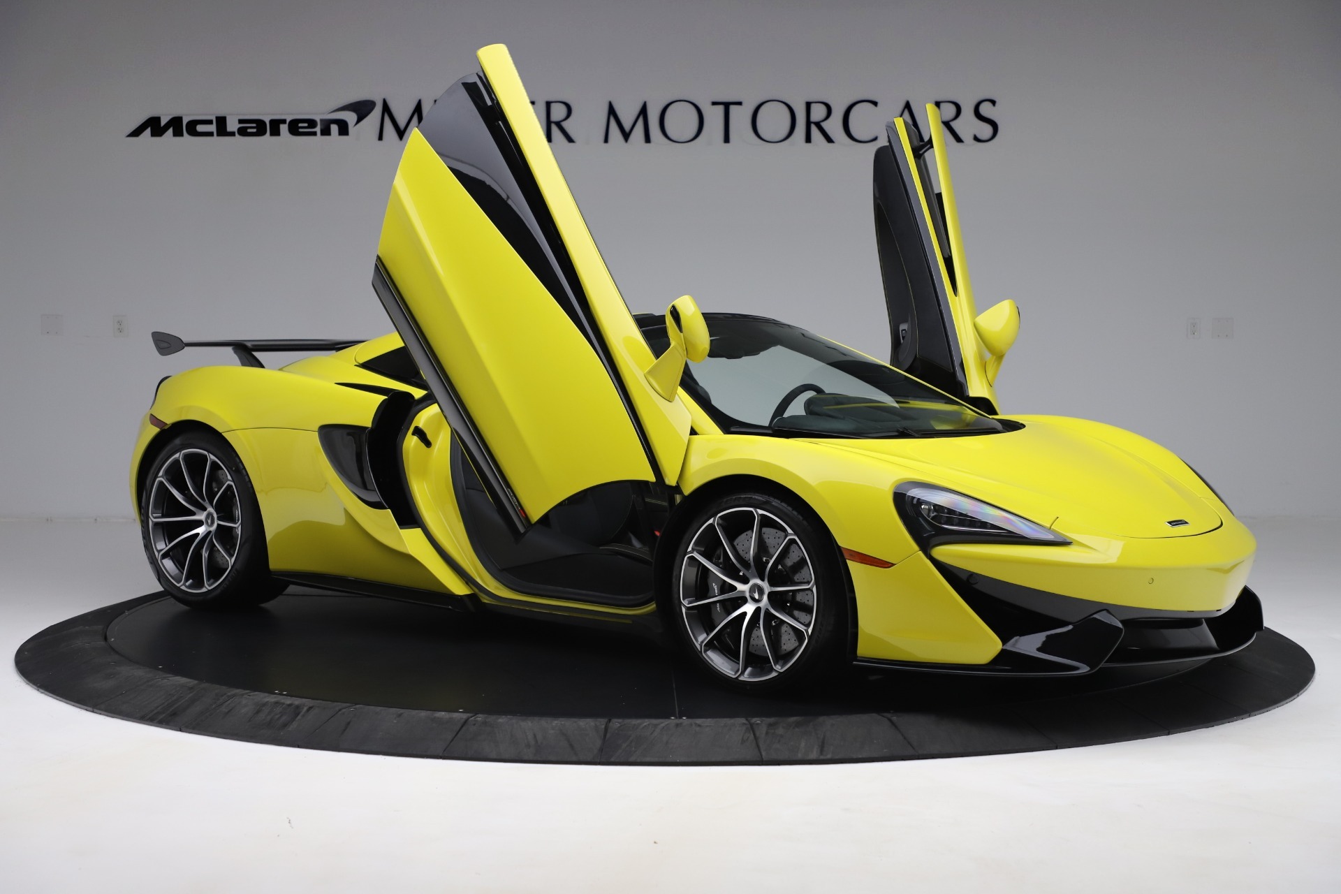 Used 2019 McLaren 570S Spider | St. Petersburg, FL