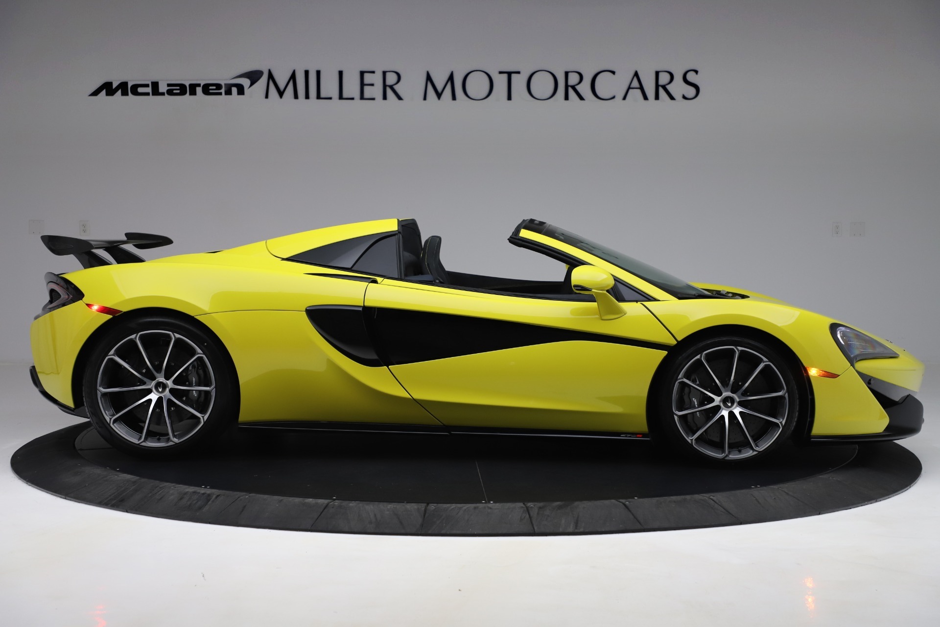 Used 2019 McLaren 570S Spider | St. Petersburg, FL