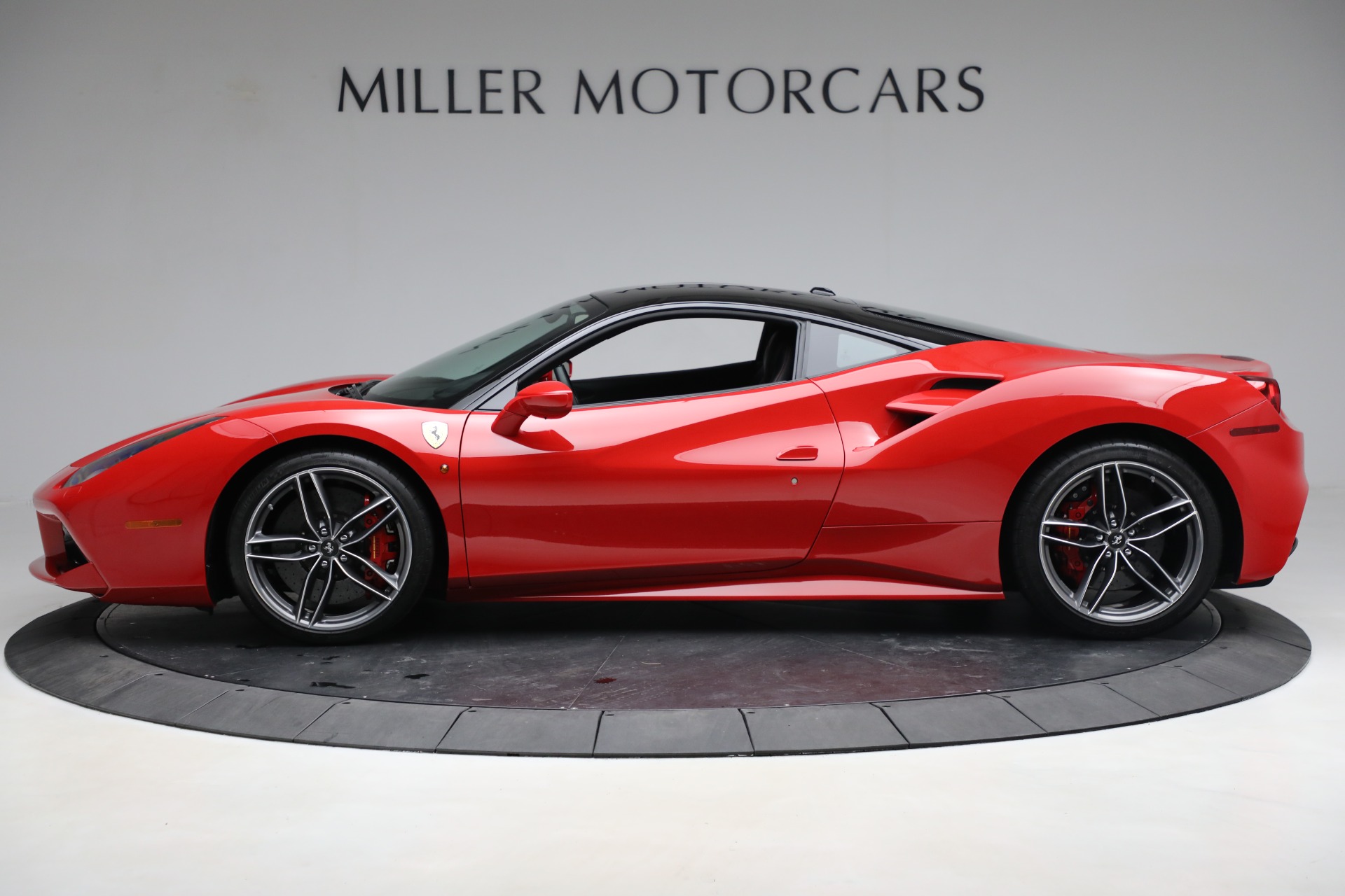 Used 2018 Ferrari 488 GTB | St. Petersburg, FL
