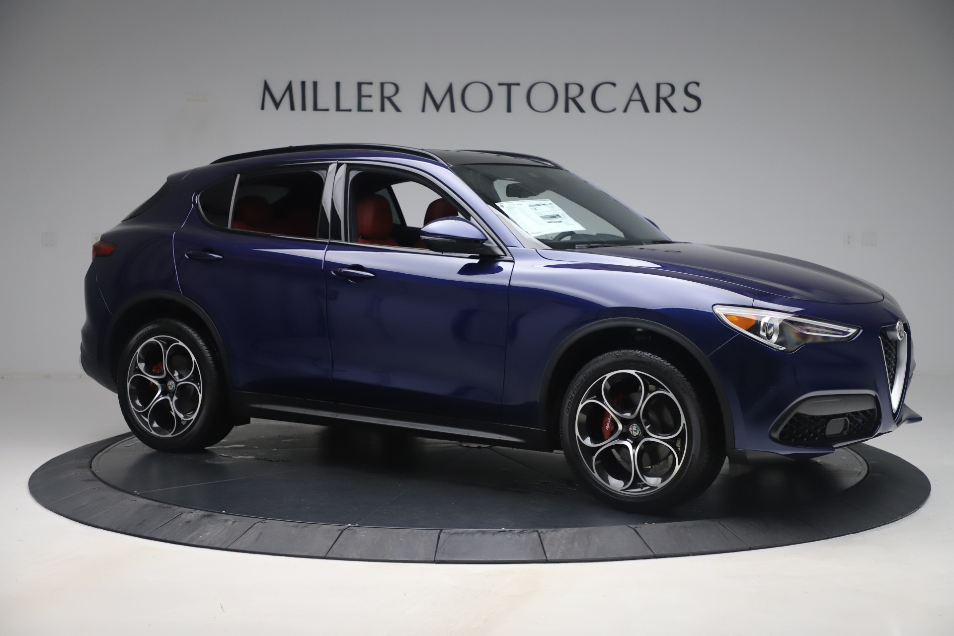 New 2019 Alfa Romeo Stelvio Ti Sport Q4 | St. Petersburg, FL
