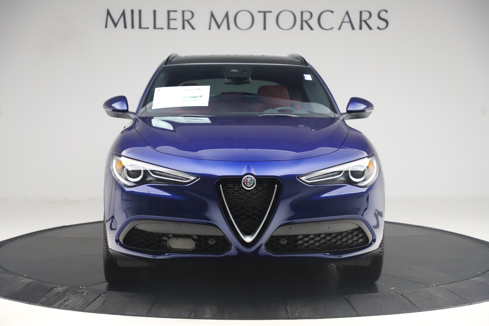 New 2019 Alfa Romeo Stelvio Ti Sport Q4 | St. Petersburg, FL